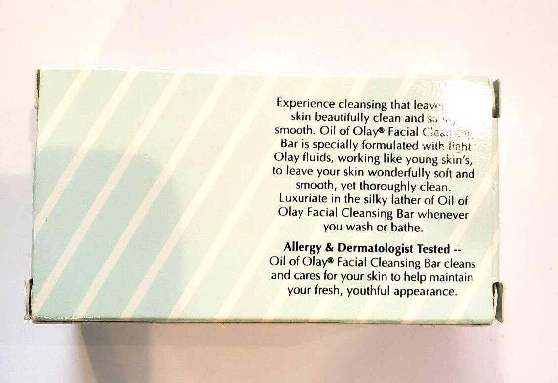 Oil Of Olay Facial Cleansing Bar Old Formula New in Package 2.75 Ounce