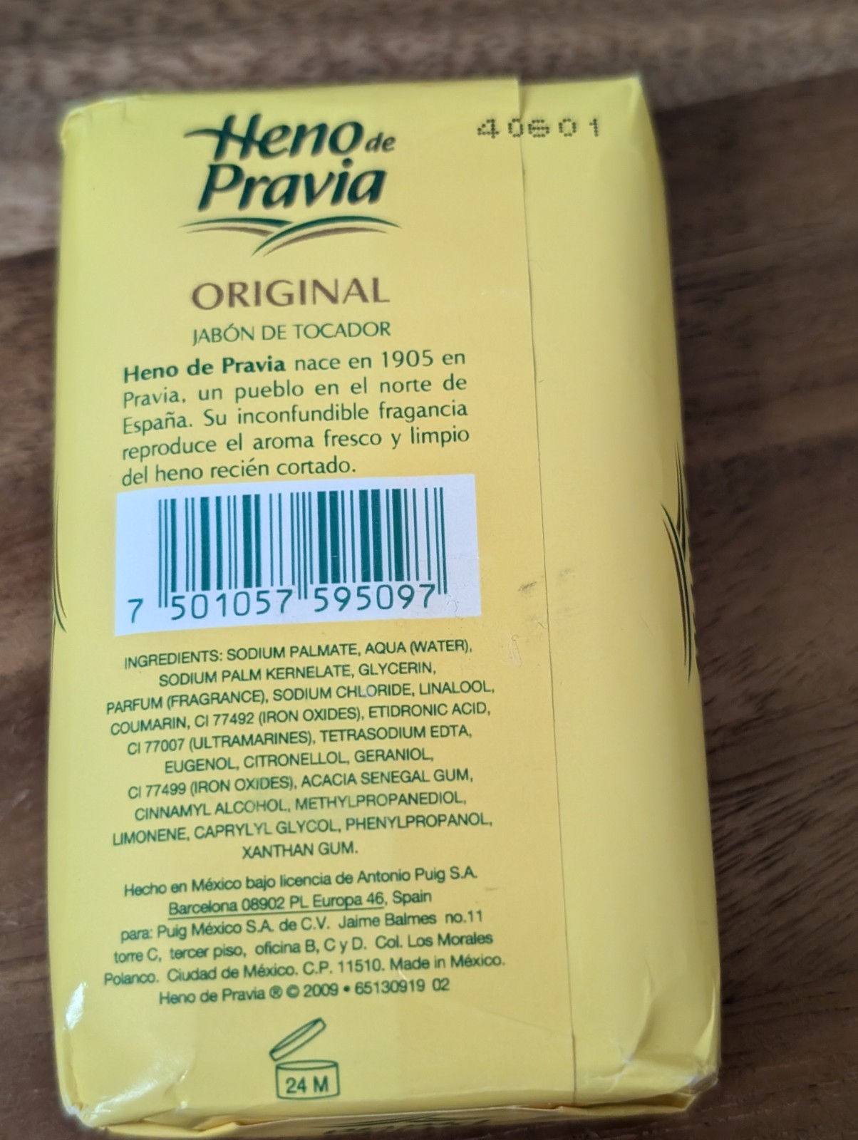 Heno de Pravia Bath Soap. 4 oz Bar Of Soap Bath