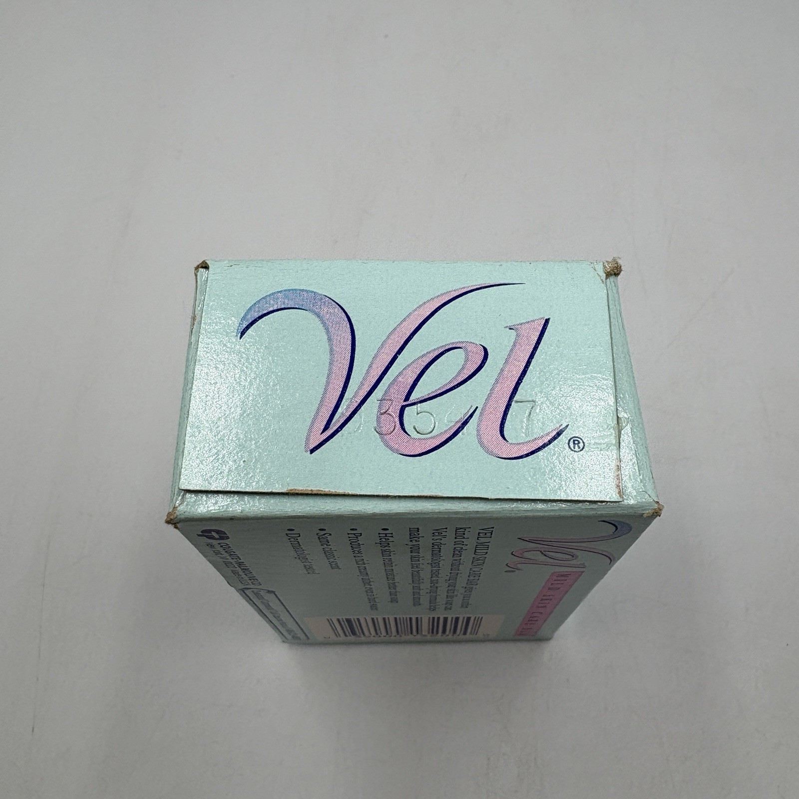 VEL Mild Skin Care Bar Soap In Box 4.5 oz Colgate Palmolive Vintage NOS