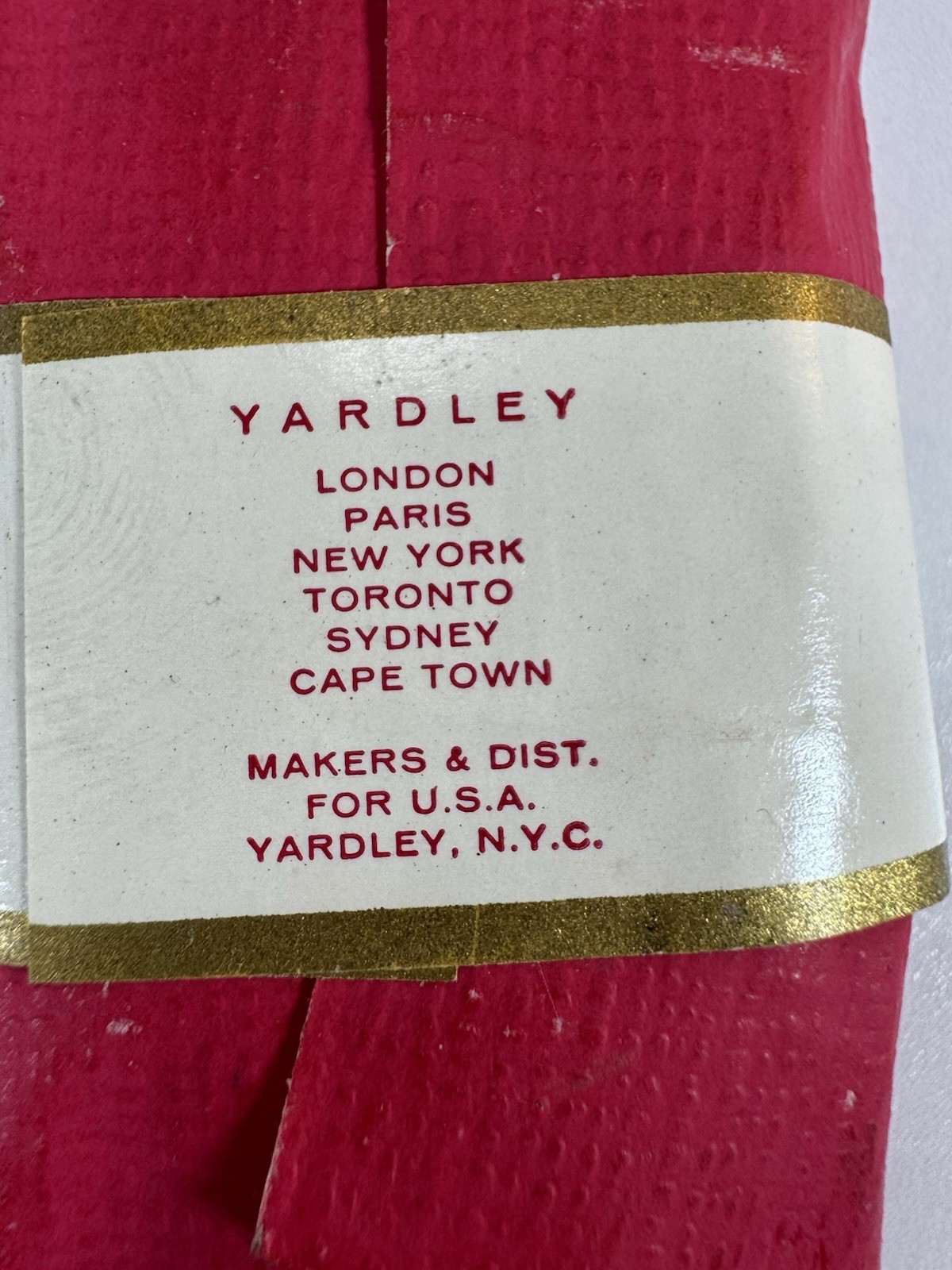 Vintage Yardley Red Roses Soap Bar Wrapped Unused Collectible Bath