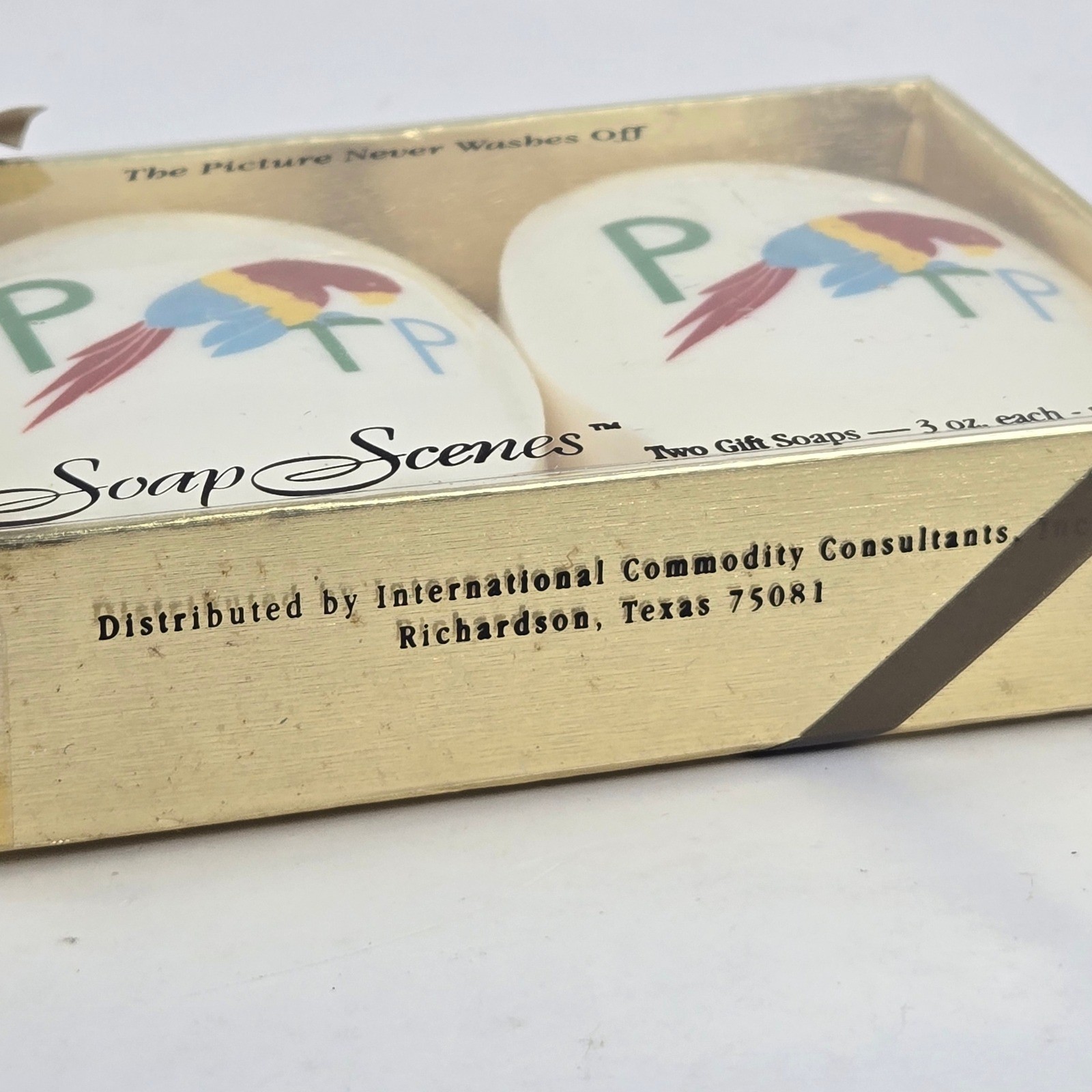 Soap Scenes Vintage Parrot PTP Gift Soap Set 2 Bars 3oz Each Tropical Decor NIB