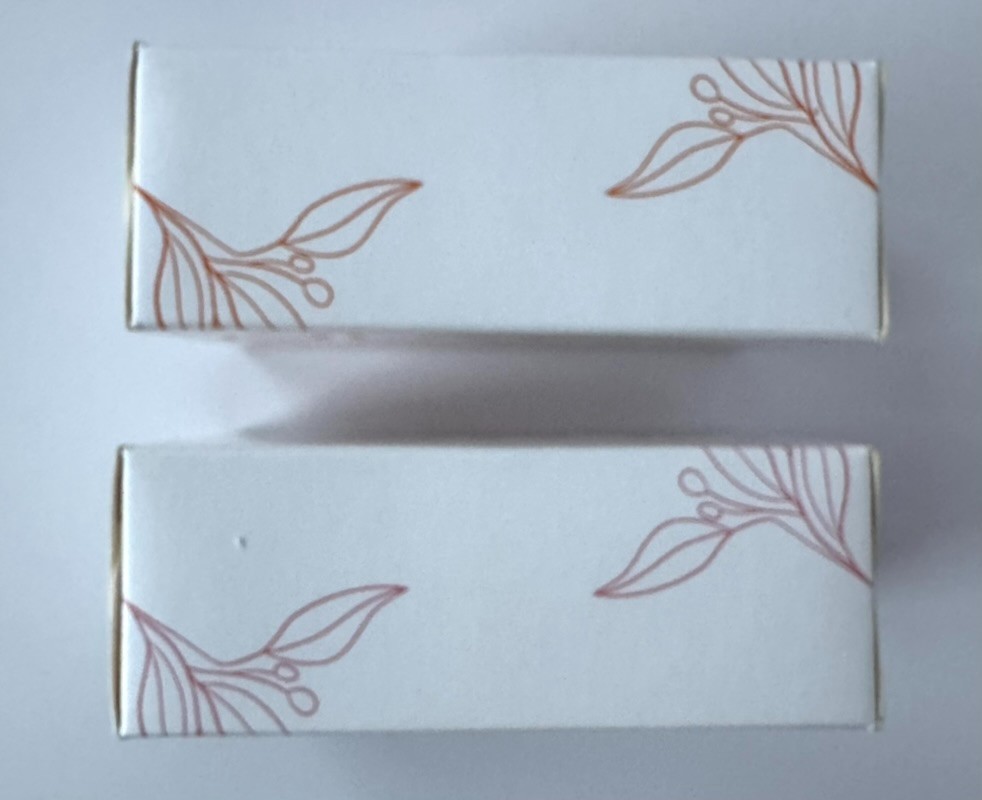 2 Olay Bar Soap Essences Of Strawberry & Sweet Cream / Peach Sorbet & Manderin
