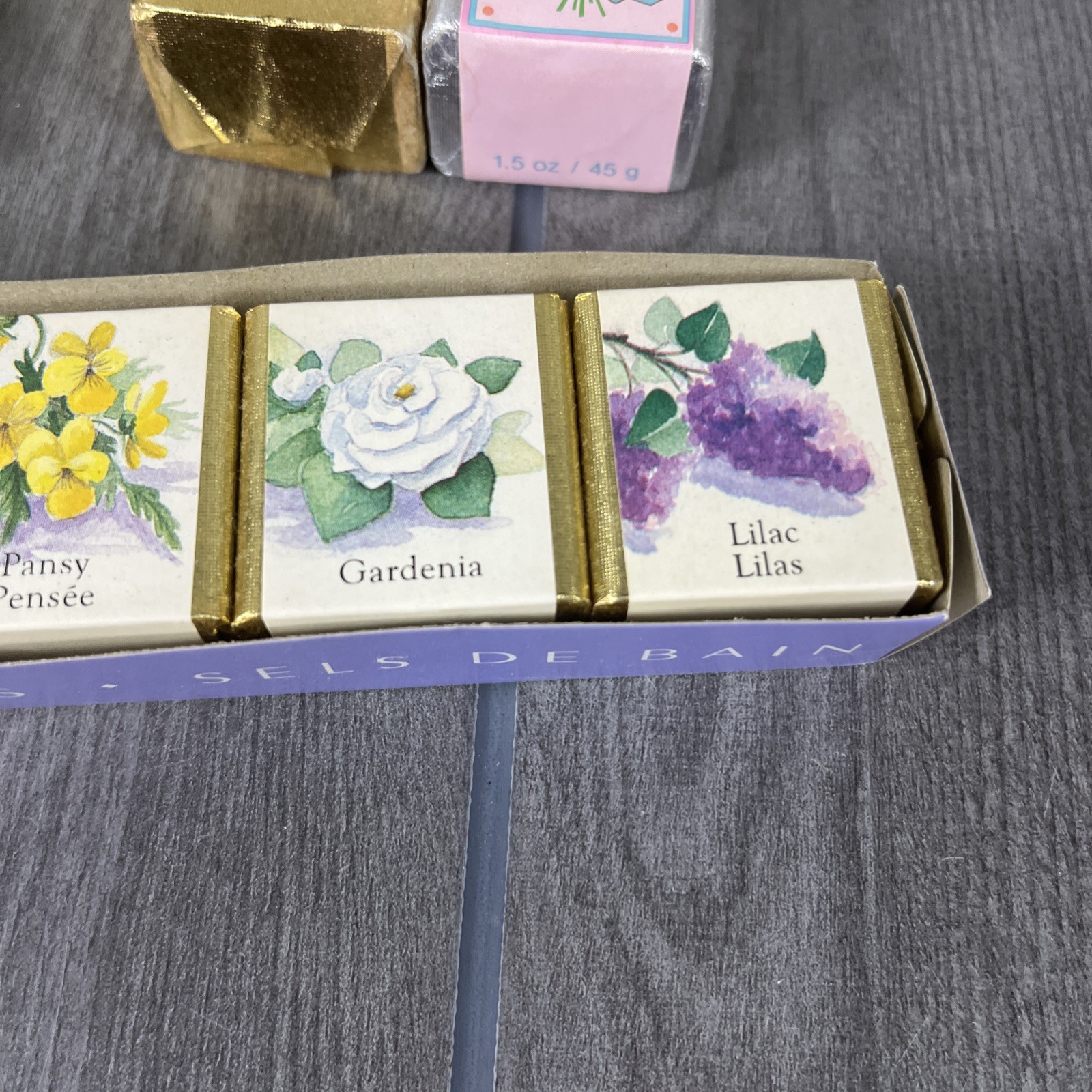 English Bath Cubes Floral Garden Scents And Oil Pearls – Vintage