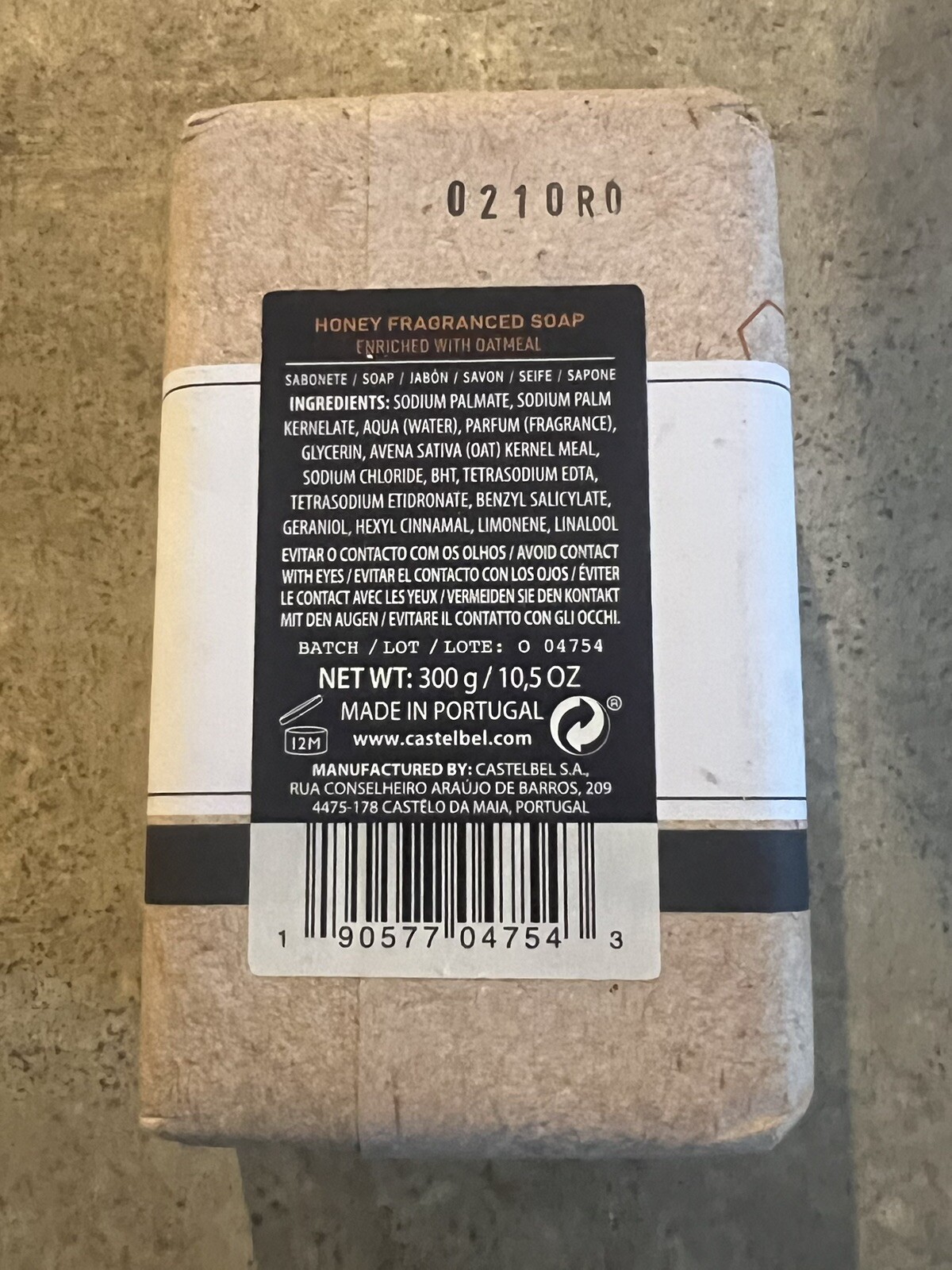 Castelbel Luxury Men’s Bath Bar Soap Honey exfoliating oatmeal Large 10.5oz Gift
