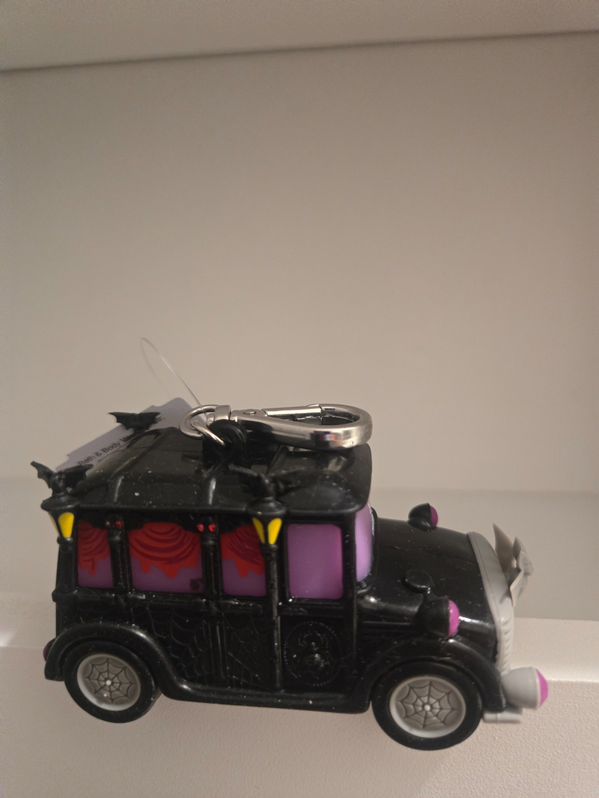 BATH AND BODY WORKS HEARSE LIGHT UP SOUND MAKING POCKETBAC HOLDER BRAND NEW