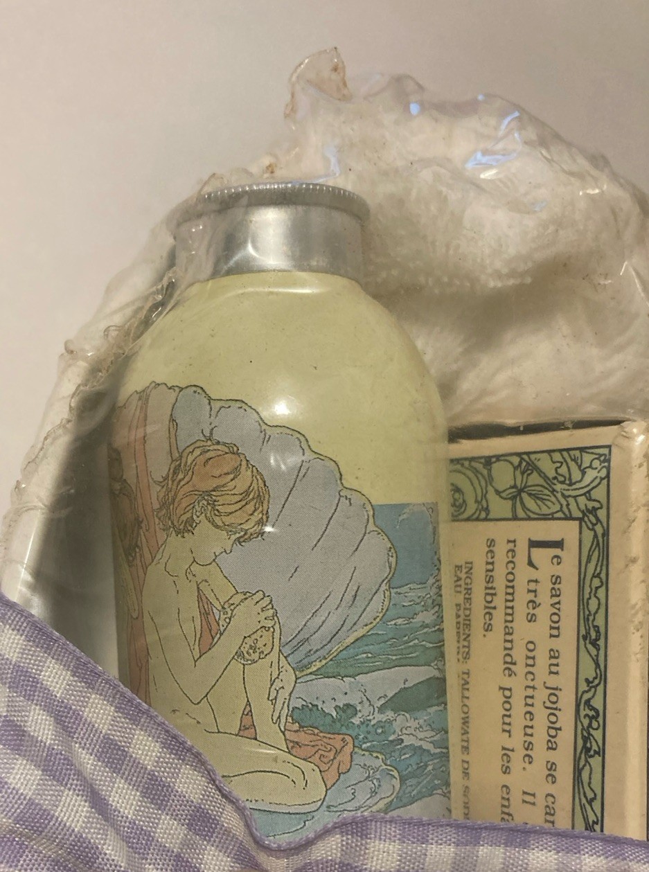Crabtree & Evelyn Jojoba Shell Soap 10.5oz, Lotion & Talc Powder, Towel & Dish