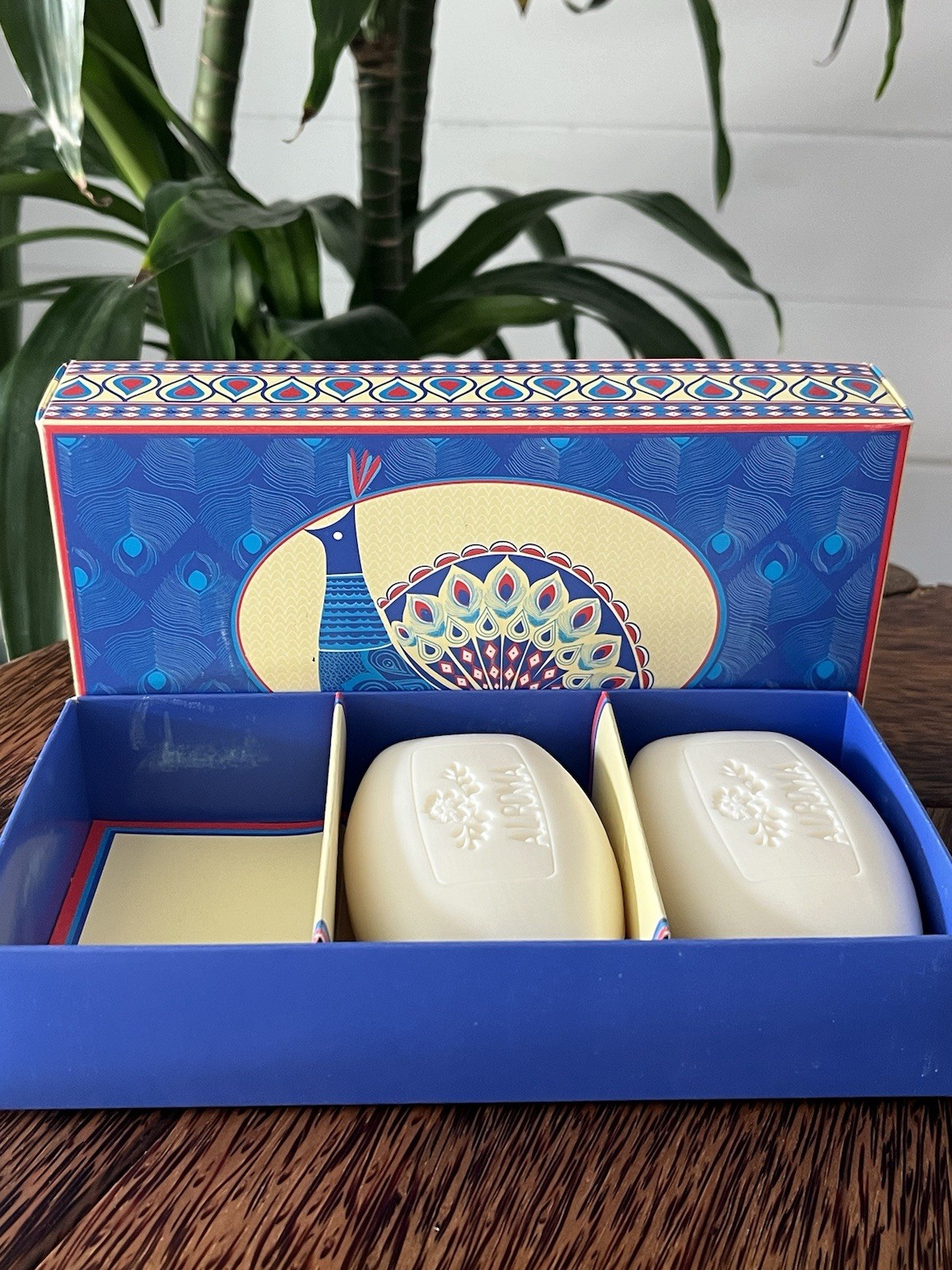 Lavender Aroma Aromatic Bar Soap Made in Portugal Gift 2 Soap Bars in Box