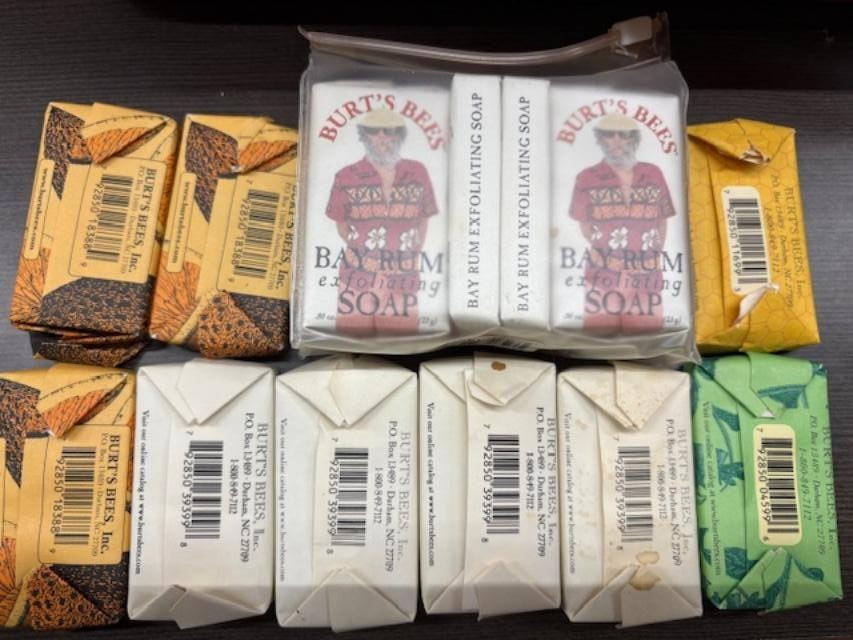 Burt’s Bees Bay Lot of 15 soap bars Bay Rum Citrus Spice Rosemay Mint Poison Ivy