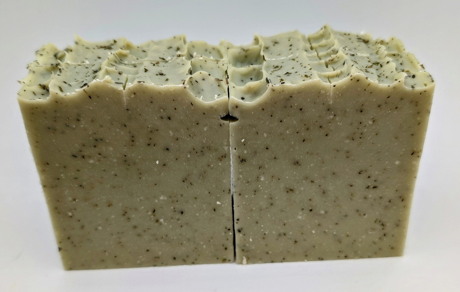 Minty Shea Butter w/ Kaolin Clay