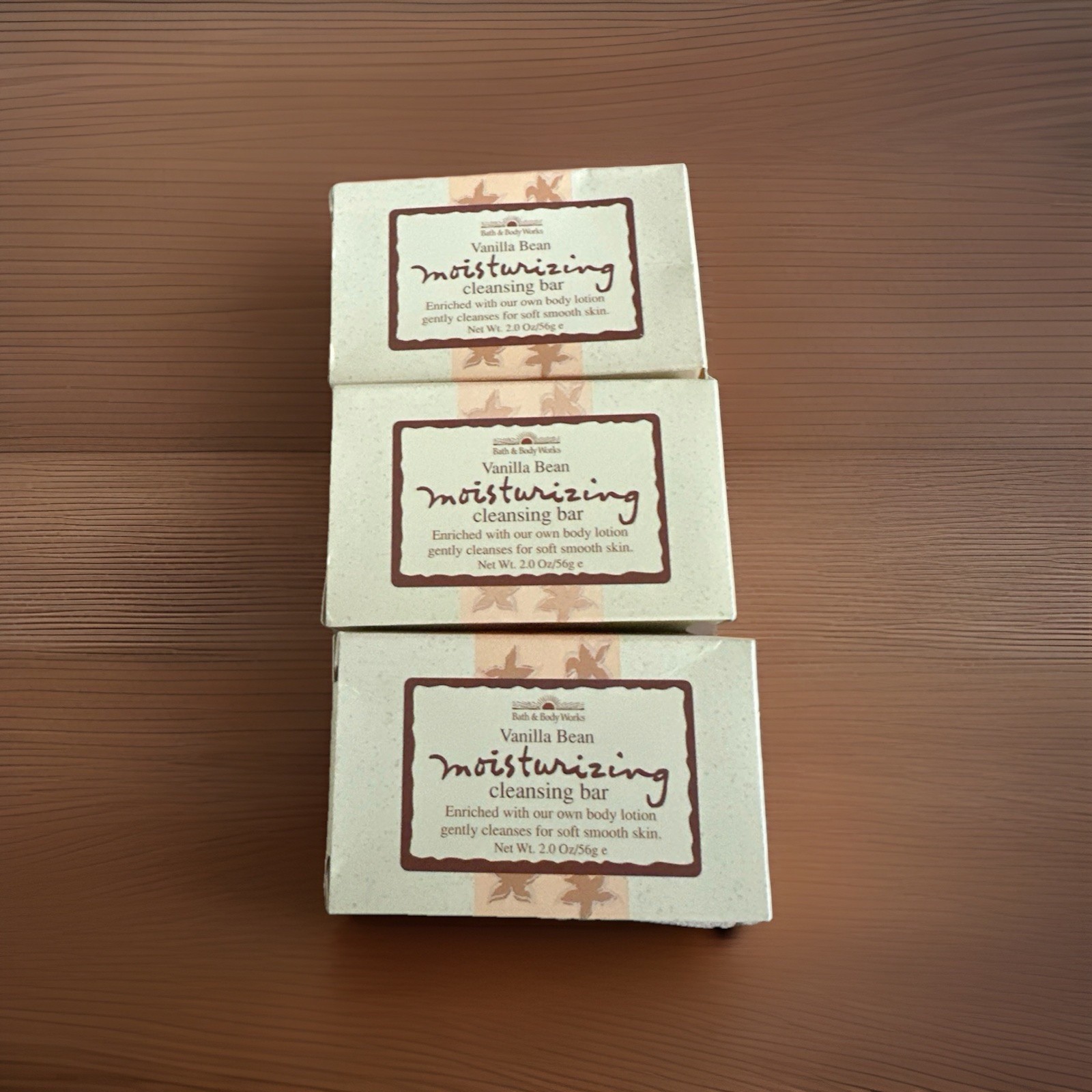 Lot Of 4. 1 Bath & Body Works Peach Nectar Moisturizing Cleansing 3 Vanilla Bean