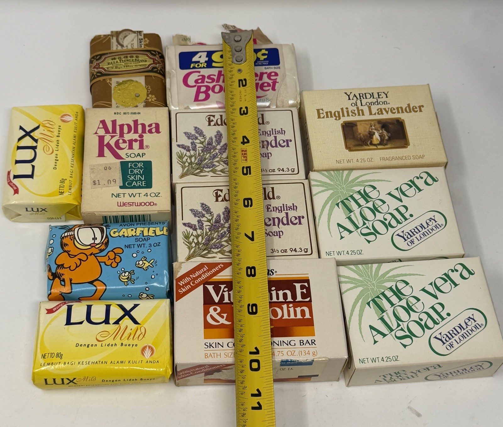 12 VTG Full Soap Bars Unopened Soaps Yardley Lux Garfield Jergens Alpha Keri Bee