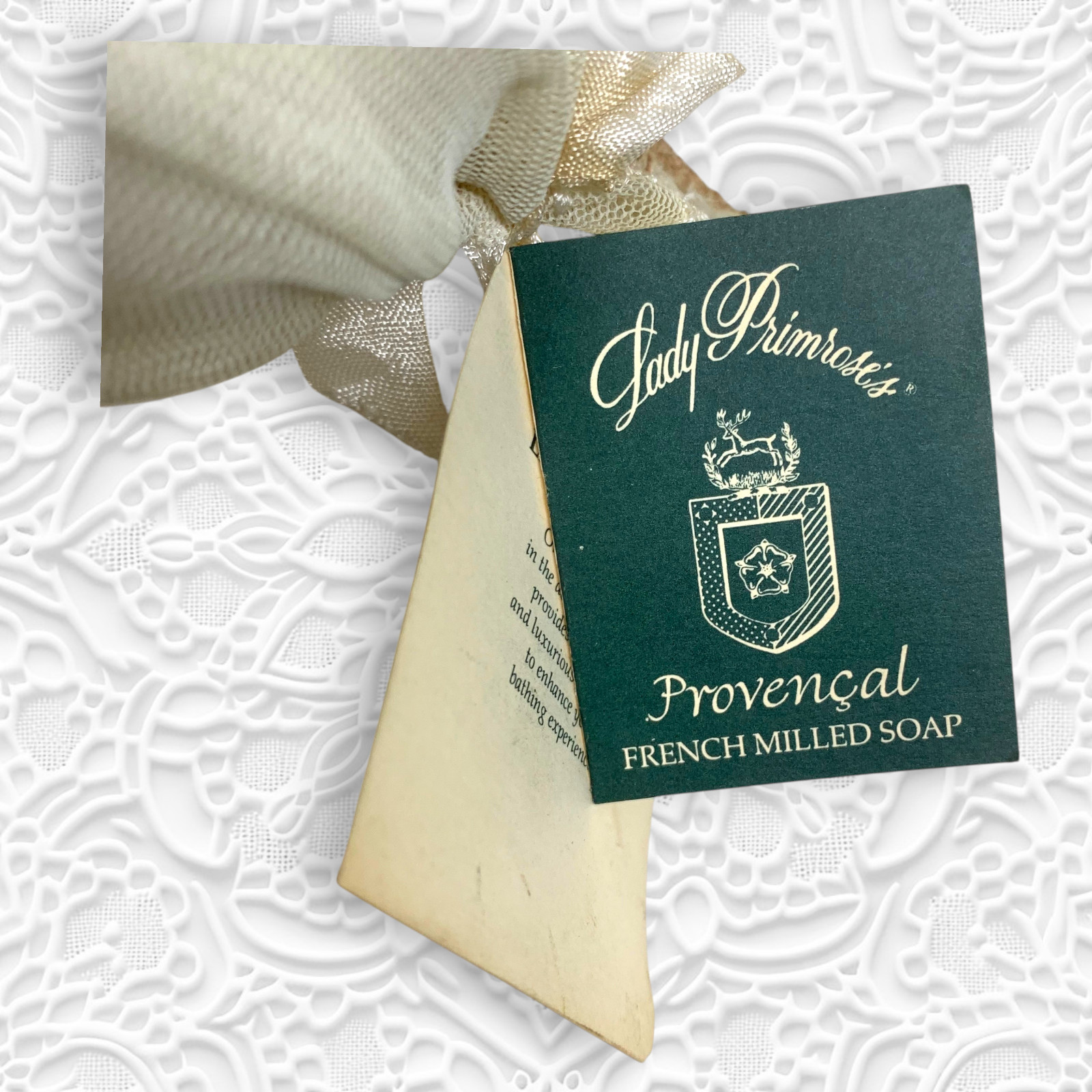 Vintage Lady Primrose Provencal Lavender French Milled Soap Lace Exfoliant 5 oz