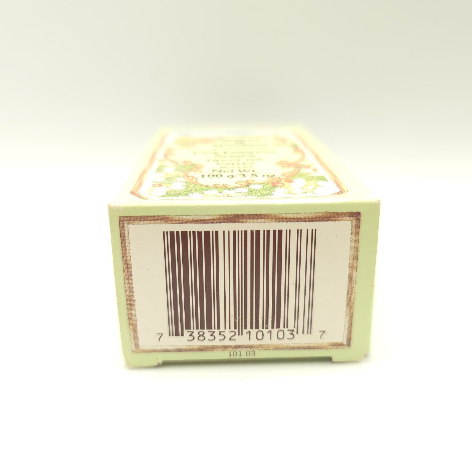1992 Woods of Windsor Lily of the Valley Fine English Soap 3.5 oz England