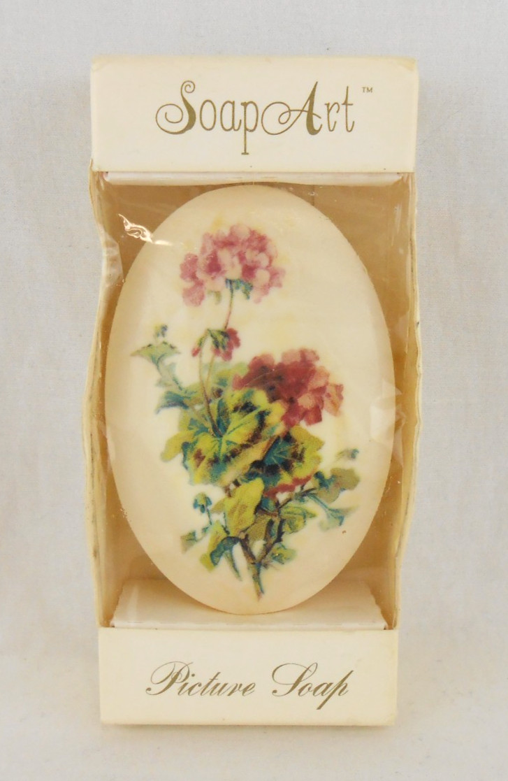 Lasting Impressions Soap Art 3.0 oz Picture Soap Bath Bar Floral Plant Design