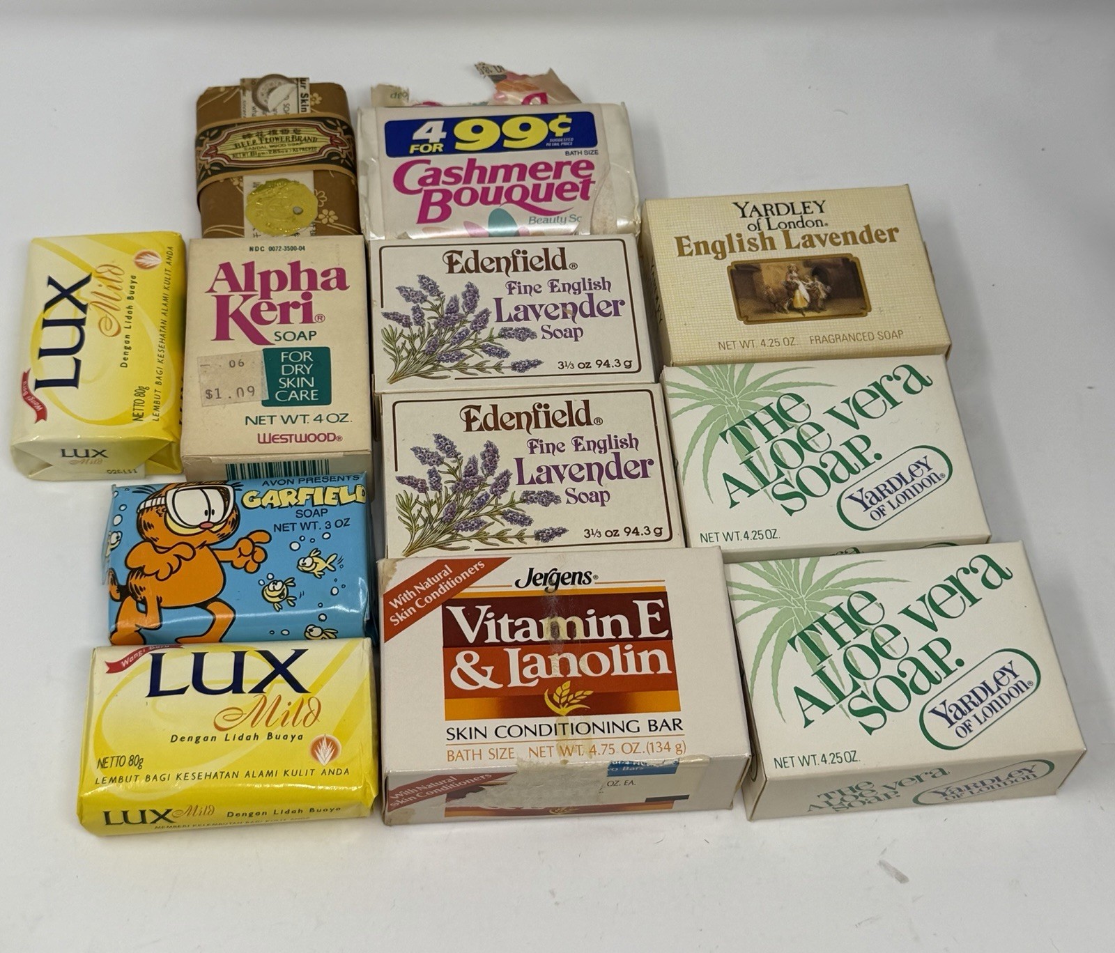 12 VTG Full Soap Bars Unopened Soaps Yardley Lux Garfield Jergens Alpha Keri Bee