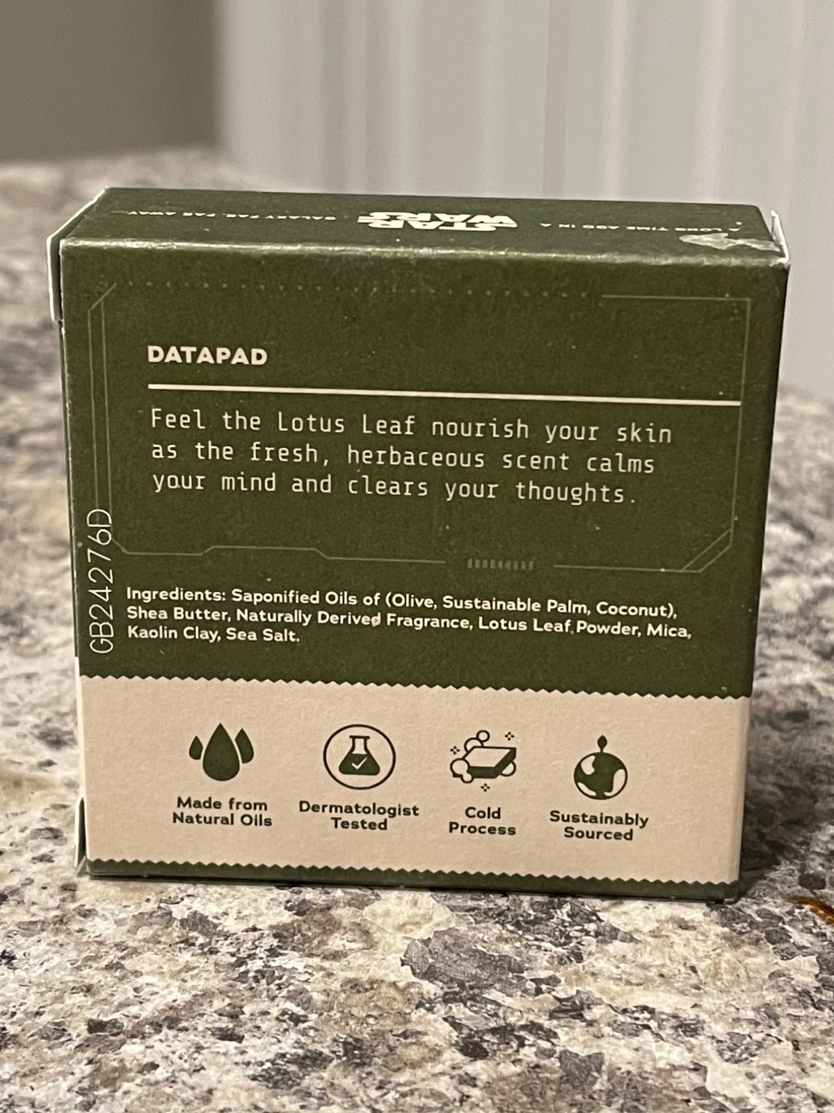 Dr. Squatch STAR WARS Wisdom Wash Limited Edition Soap Yoda 5oz
