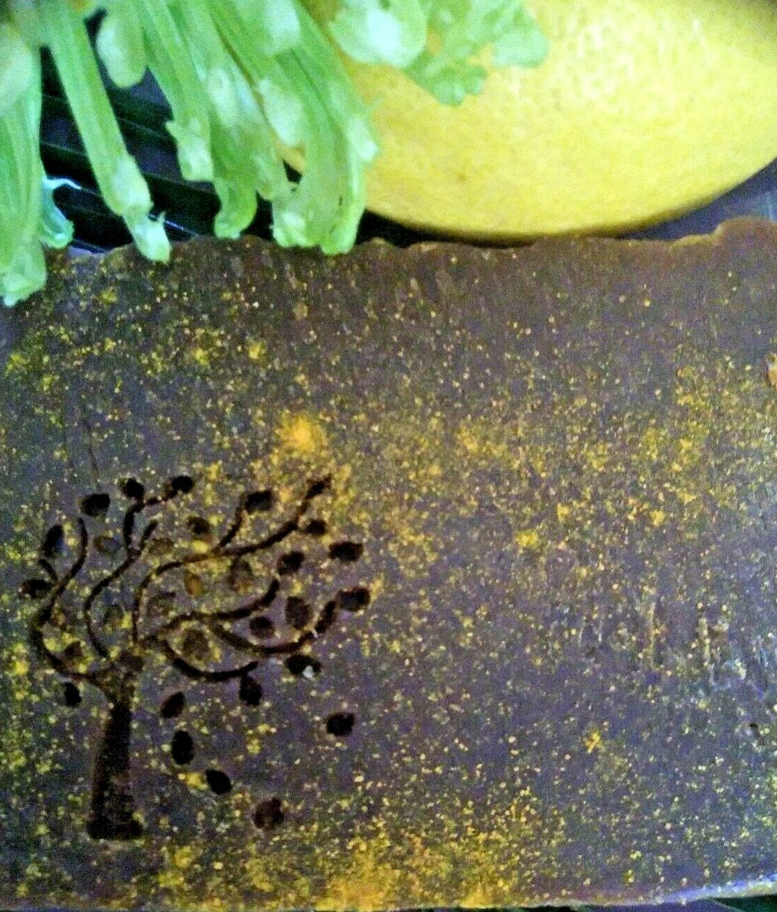 Luxury handmade stimulating solid hair/body shampoo with Turmeric,Honey,Ginger
