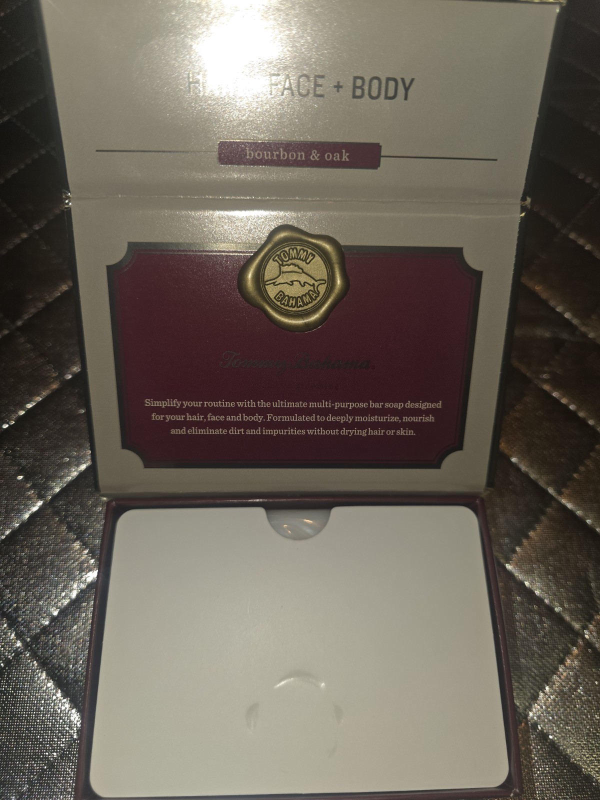 Tommy Bahama Bourbon & Oak Men’s Jumbo Premium Bar Soap – Hair Face Body 10 Oz