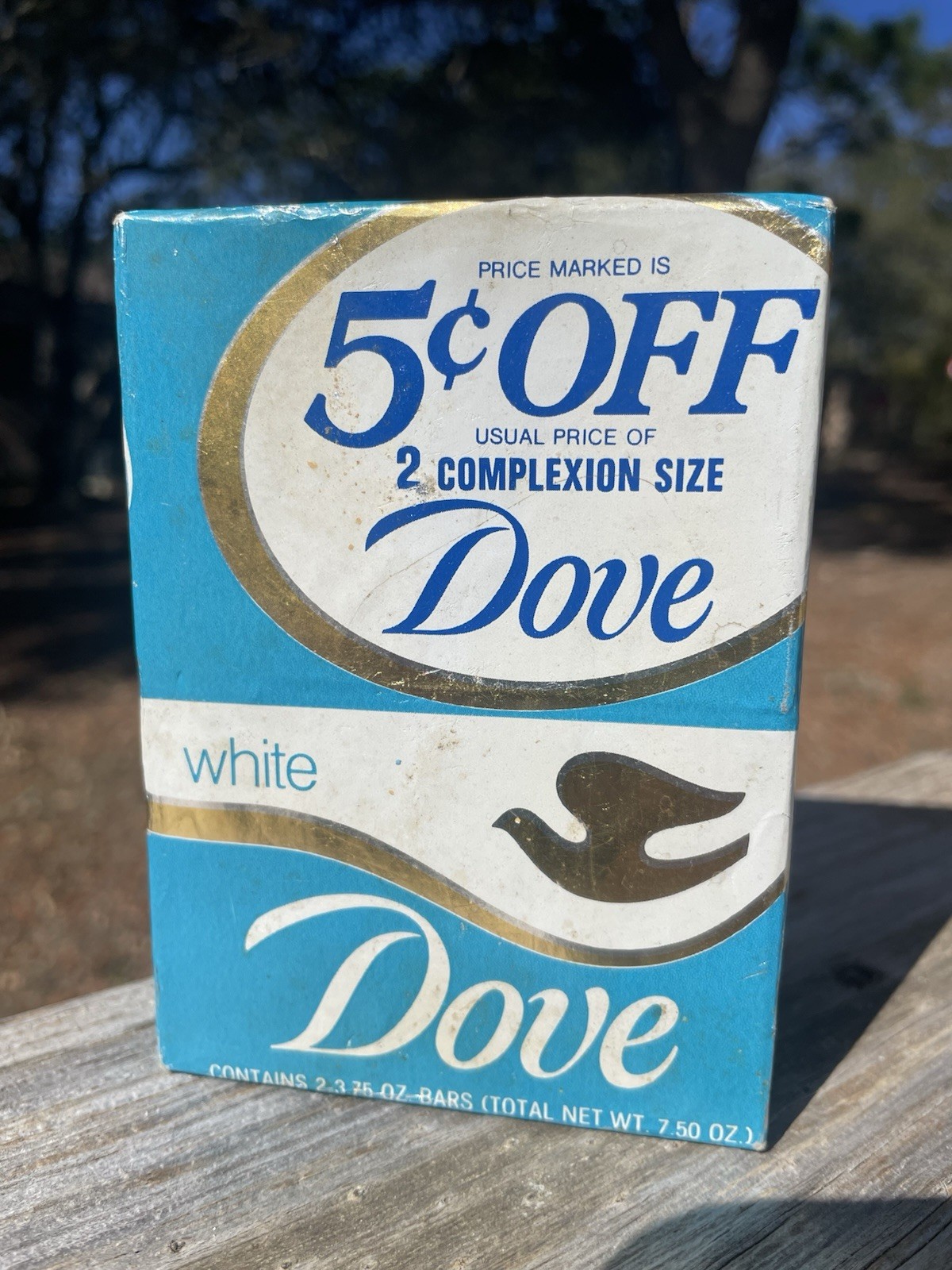 2 Bars Vintage Dove Beauty Soap Bath Bar White 1/4 Moisturizing Cream NOS 7.5oz