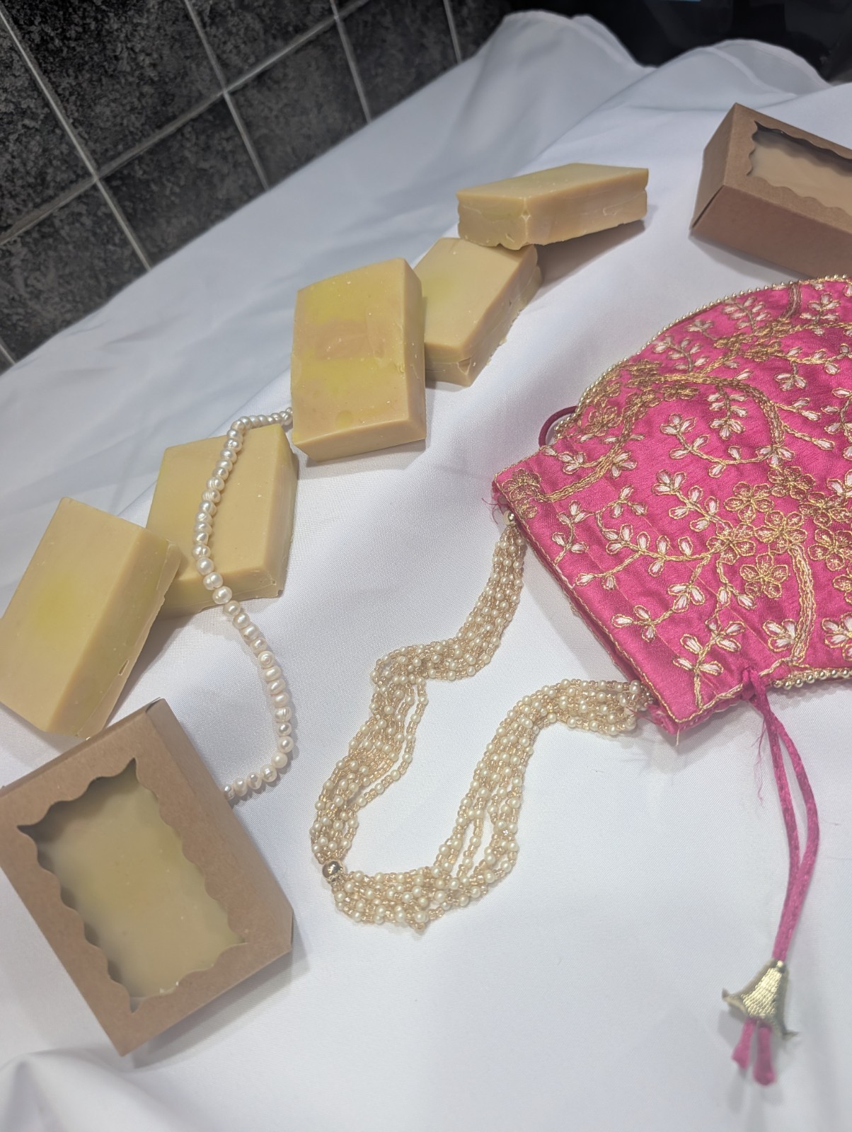 Handmade Ylang Ylang Sandalwood Scented Body Soap Bars