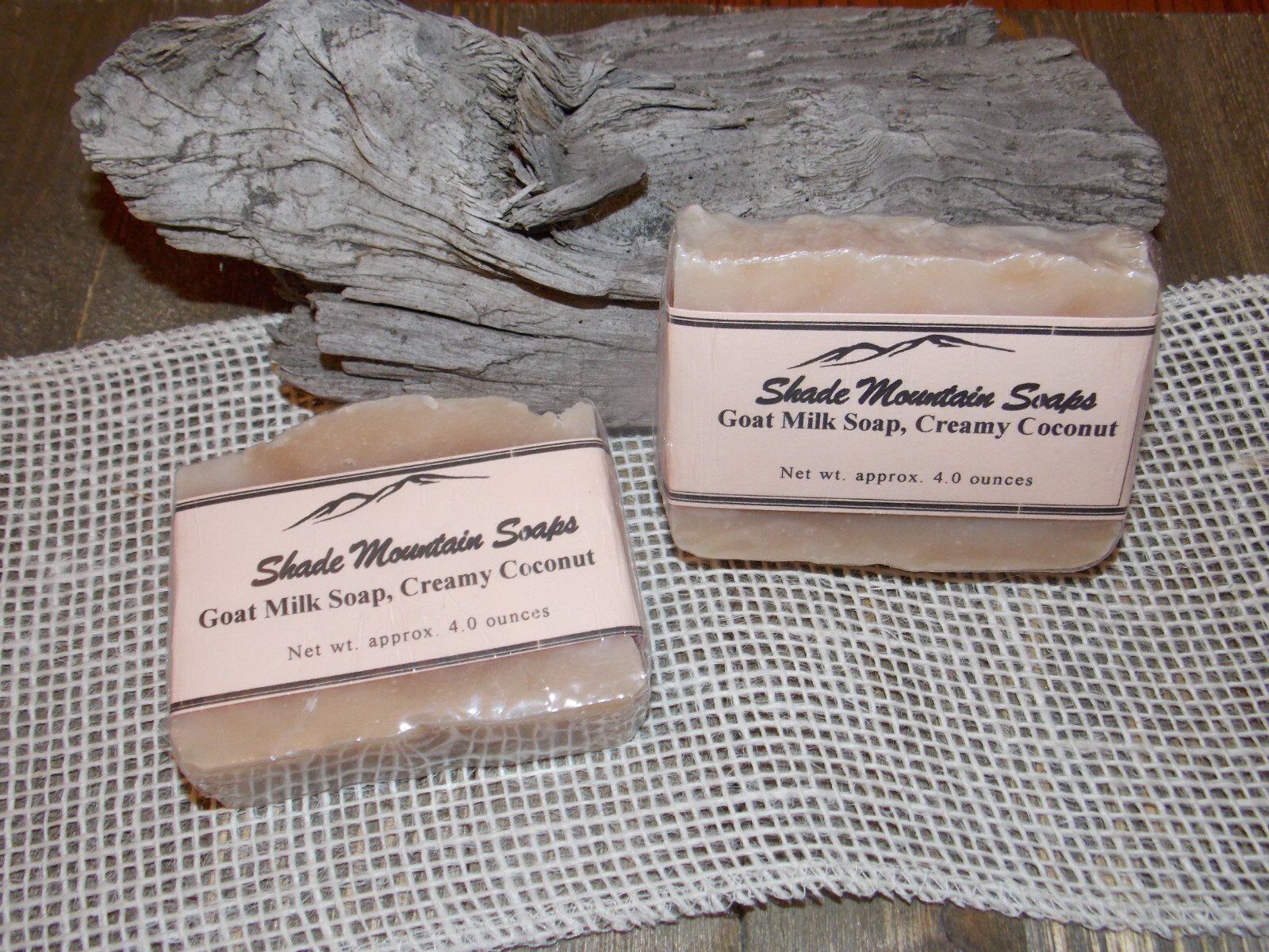 Goat Milk Soap Homemade / Handmade Moisturizing – 4 oz bar – Creamy Coconut
