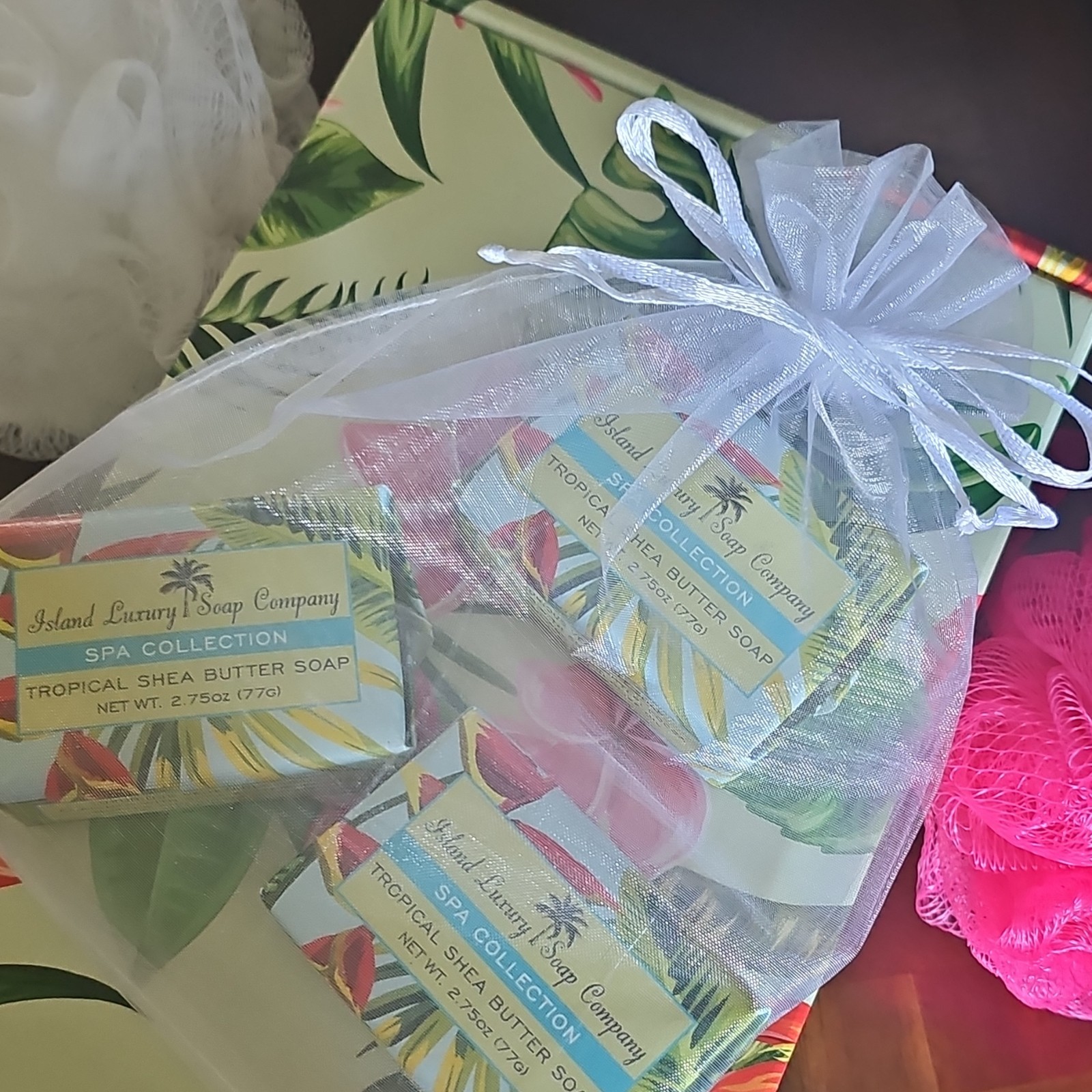 Island Luxury Soap Company Spa Collection Tropical Shea Butter NET WT 2.75 Oz