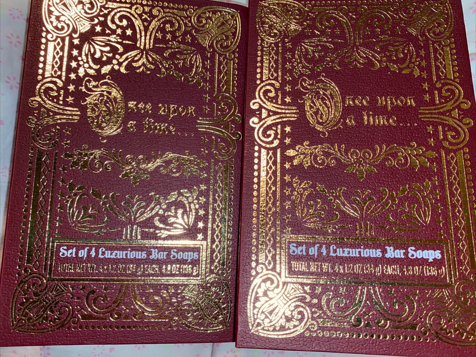 Cranberry-Vanilla-Mint-Spruce-Spice 🎄Once Upon A Time Box🎄 8×1.5 oz. Soaps