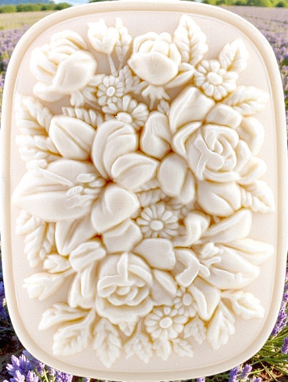 Saponificio Handmade Lavender Scented Bar Soap from Italy 3 bars 4.40 oz Each