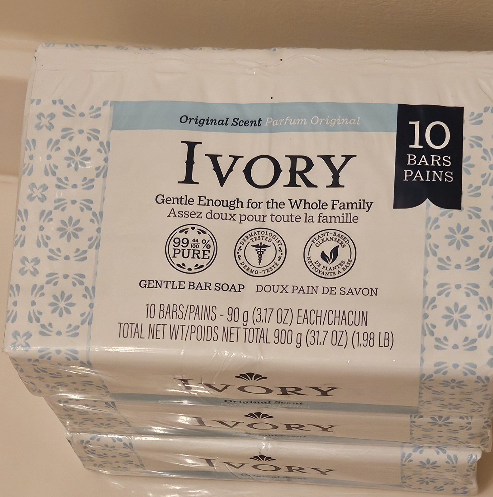 Ivory Soap Original Scent 3.17 oz Bars Soap 10 bar pack..