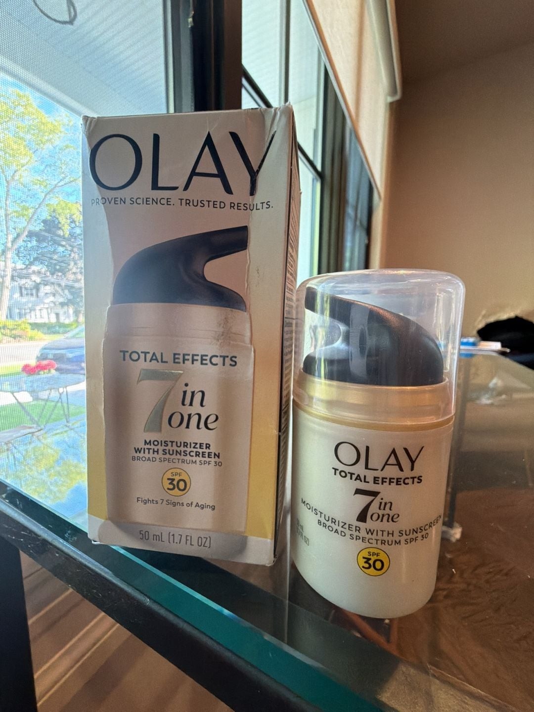 Olay Total Effects 7 in One Moisturizer with Sunscreen SPF 30, 50ml NEW 1/27