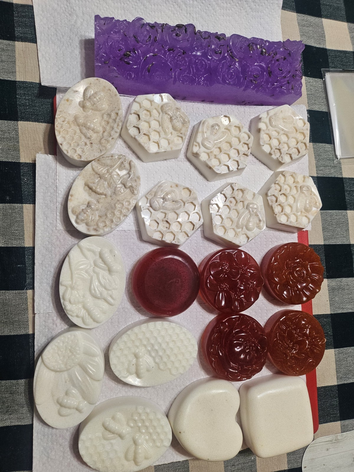 Handmade Assorted Soap Set Multipack, Multicolor Heart Floral Bars