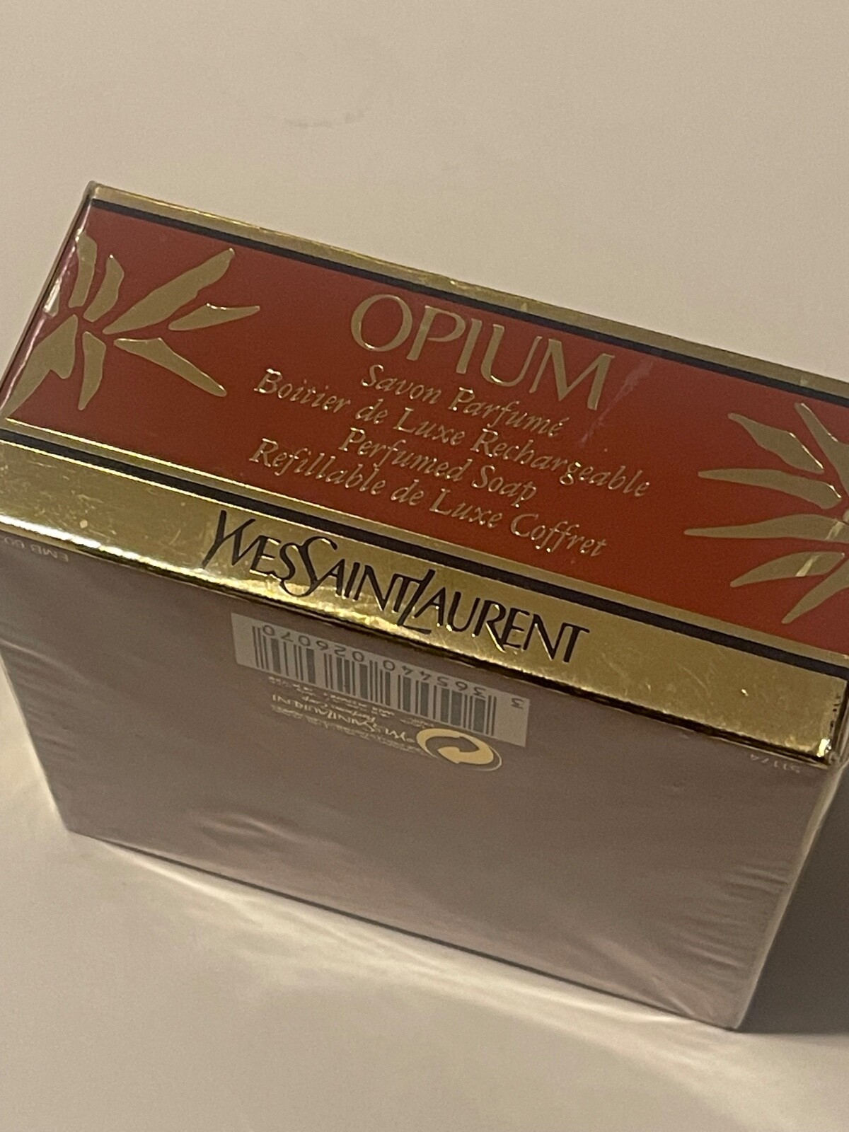 YSL YVES SAINT LAURENT OPIUM PERFUMED SOAP 3.5 OZ. WITH CASE SEALED DISCONTINUED