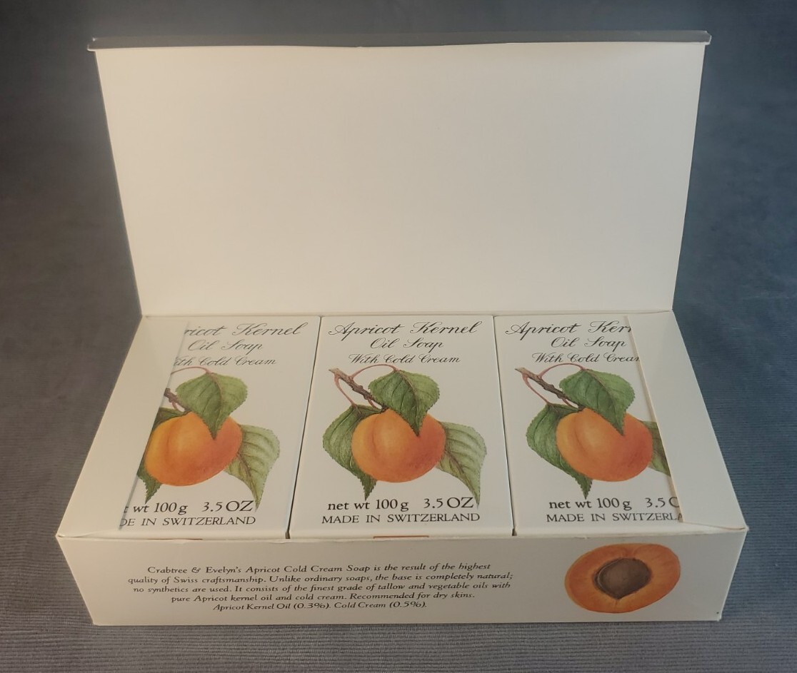 NOS 1984 Crabtree & Evelyn Apricot Kernel Oil Soap w/Cold Cream, 3x100g/10.5oz