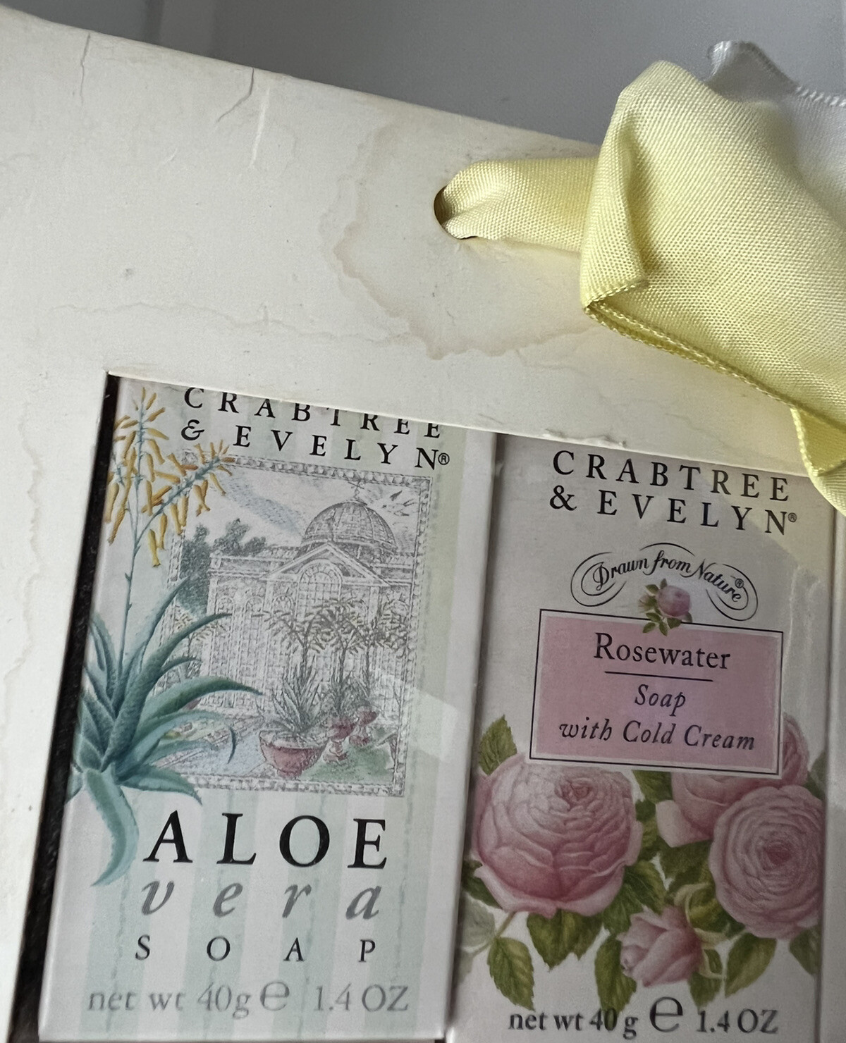 crabtree & Evelyn soap sampler gift set Read Description