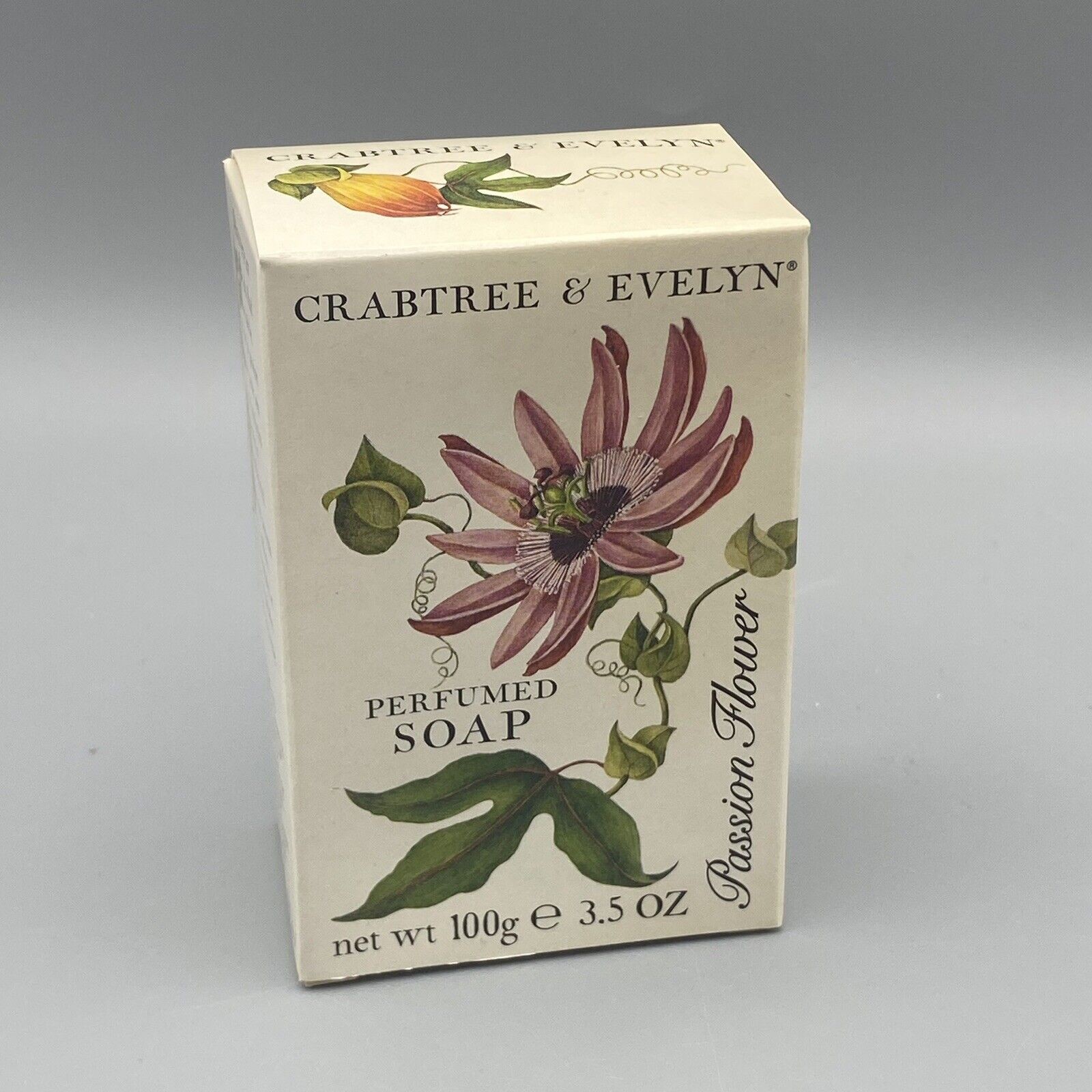 Crabtree & Evelyn PASSION FLOWER Soap Bar 3.5 OZ Vintage New in Box