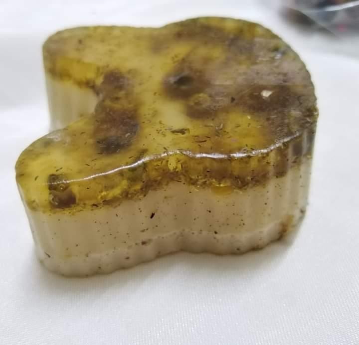 Handmade Natural Soap Bar – Organic Plant-Based Moisturizing Skin Care