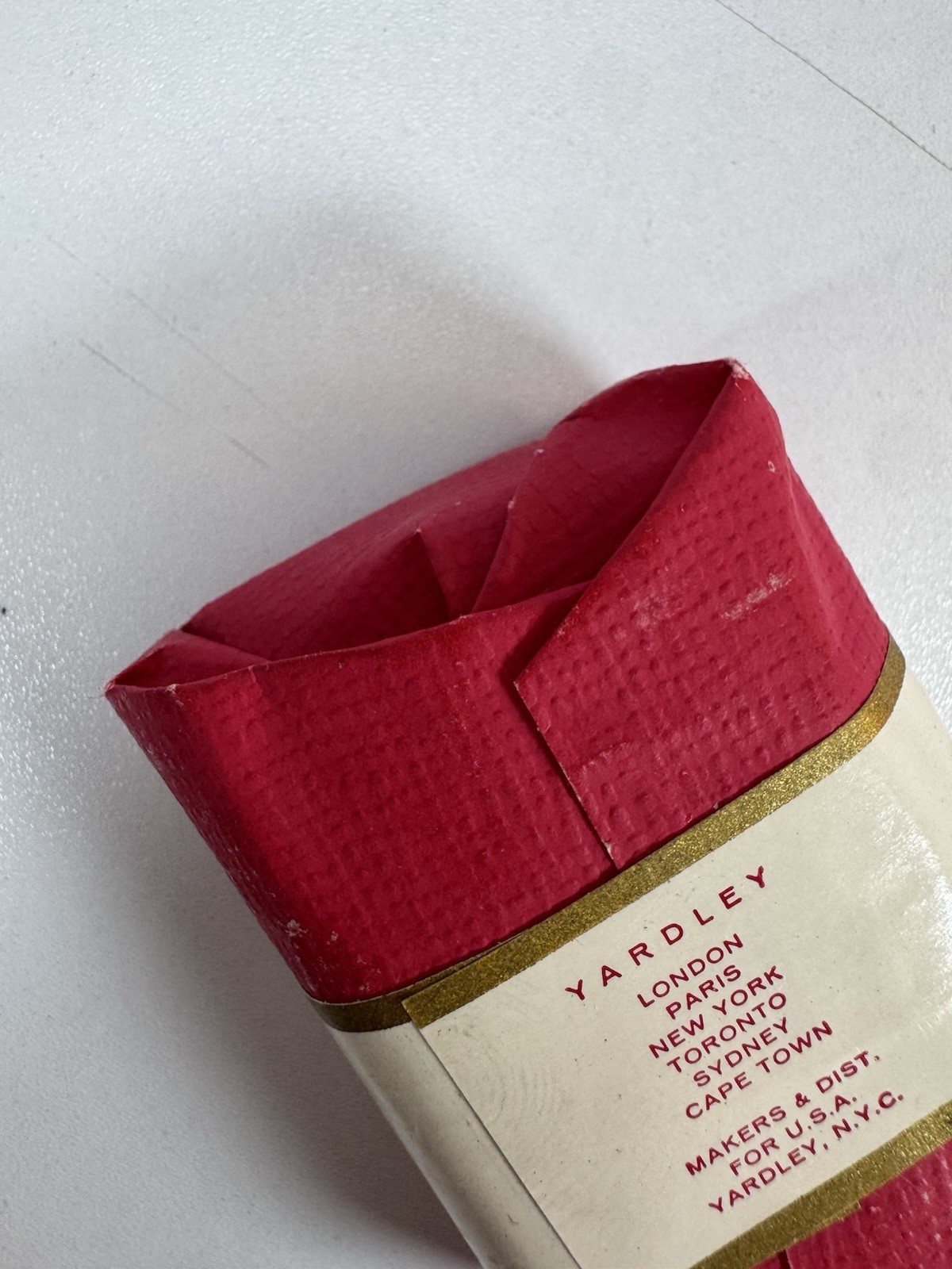 Vintage Yardley Red Roses Soap Bar Wrapped Unused Collectible Bath