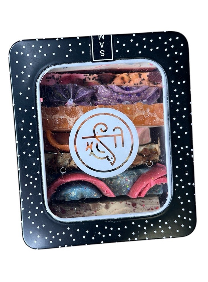 Finchberry Soap Sampler Tin Box 1 lb 8 bars