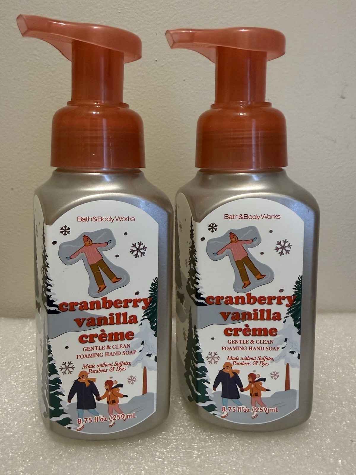 2 New CRANBERRY VANILLA CREAME BATH & BODY WORKS GENTLE FOAMING HAND SOAP