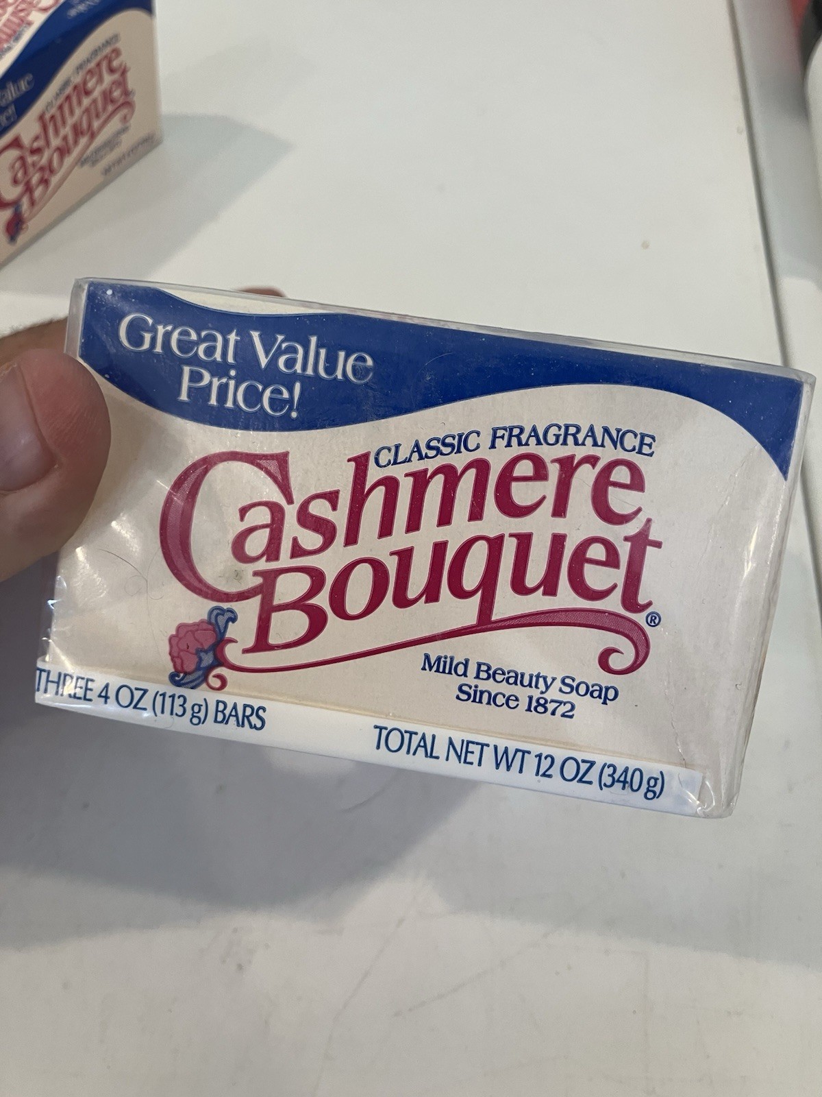 4 NEW Vintage Cashmere Bouquet Mild Beauty Soap 4oz Bar Classic Fragrance