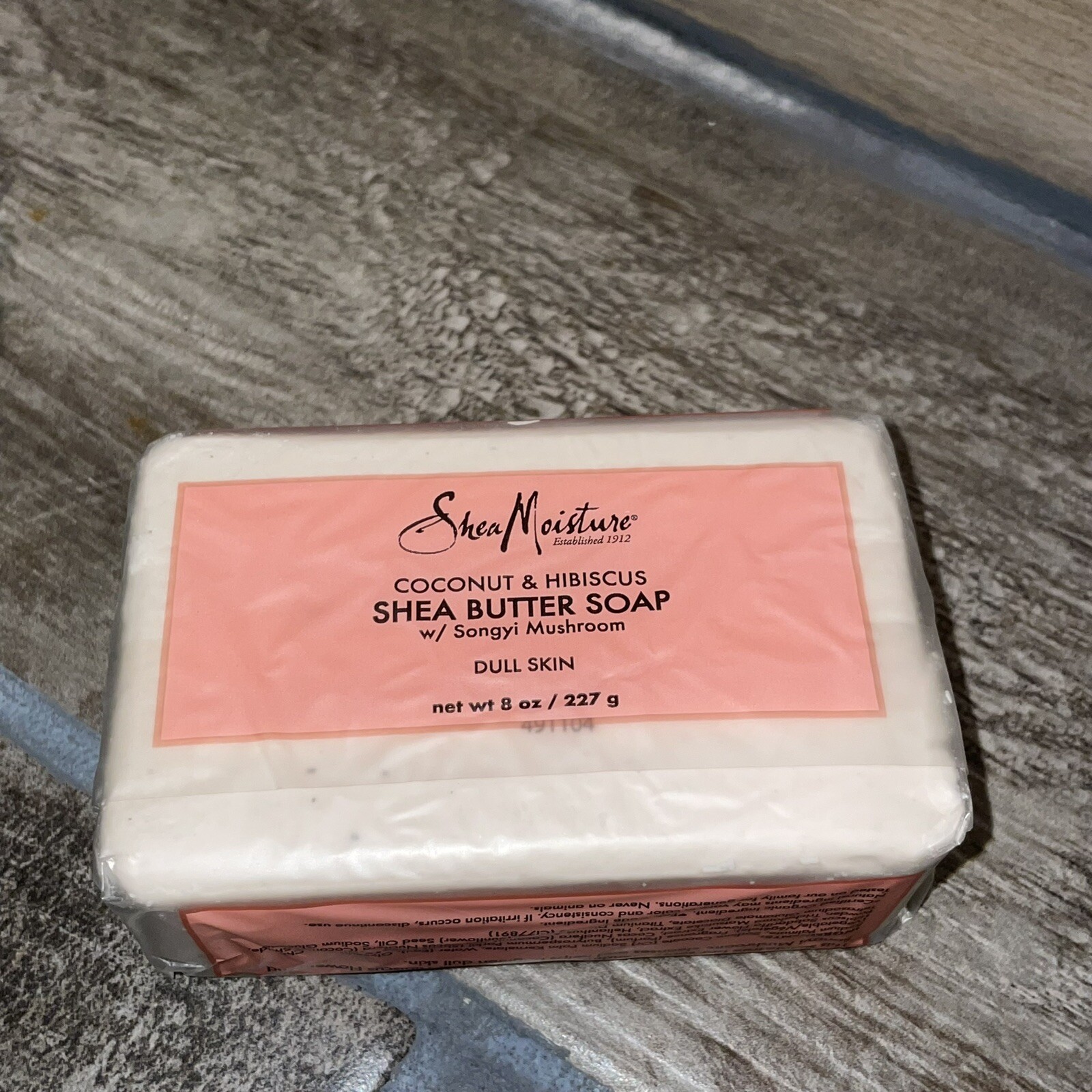 New Shea Moisture Coconut & Hibiscus Shea Butter Bar Soap 8 oz for Dull Skin