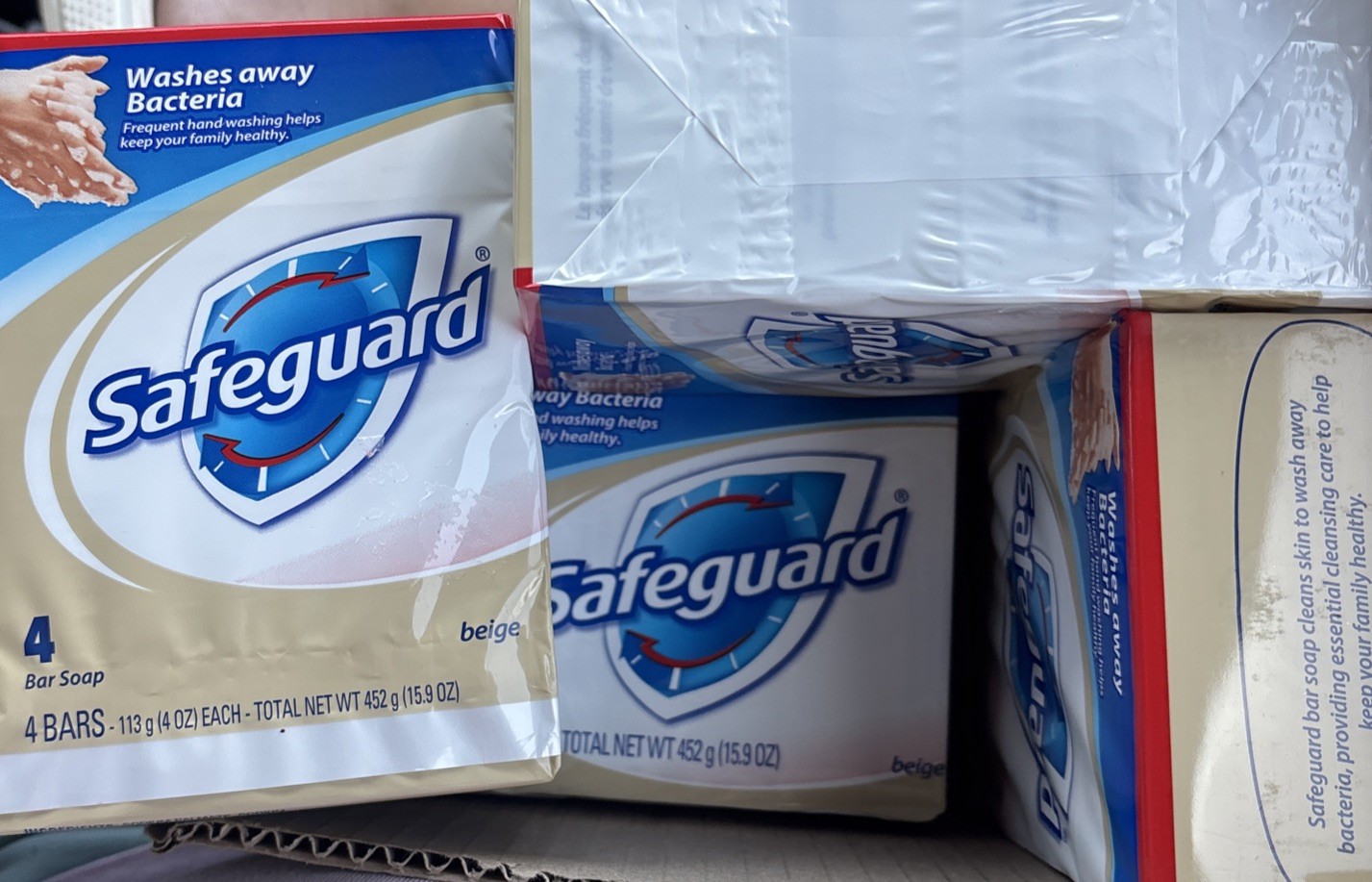 Safeguard BEIGE Antibacterial Deodorant Soap Bar 4 Pack X4 (16 Bars Total)