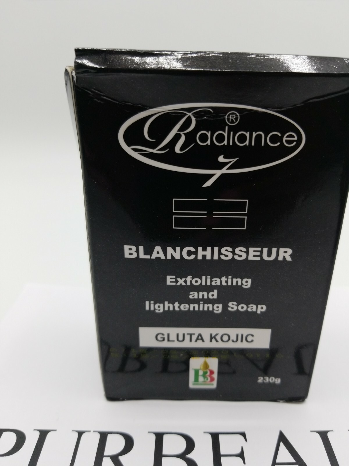 RADIANCE 7 BLANCHISSEUR EXFOLIATING AND LIGHTENING SOAP GLUTA KOJIC 230 G