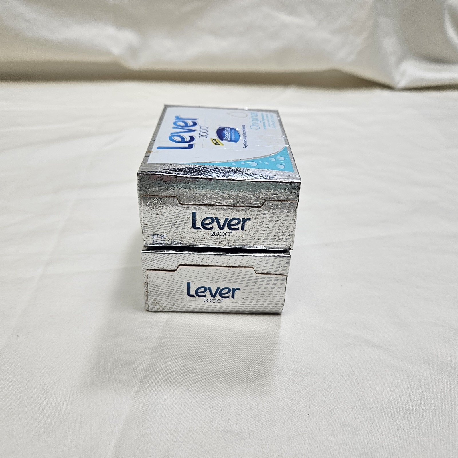 Lever 2000 with Vaseline Petroleum Jelly Origial Scent. Unused 2 Bars