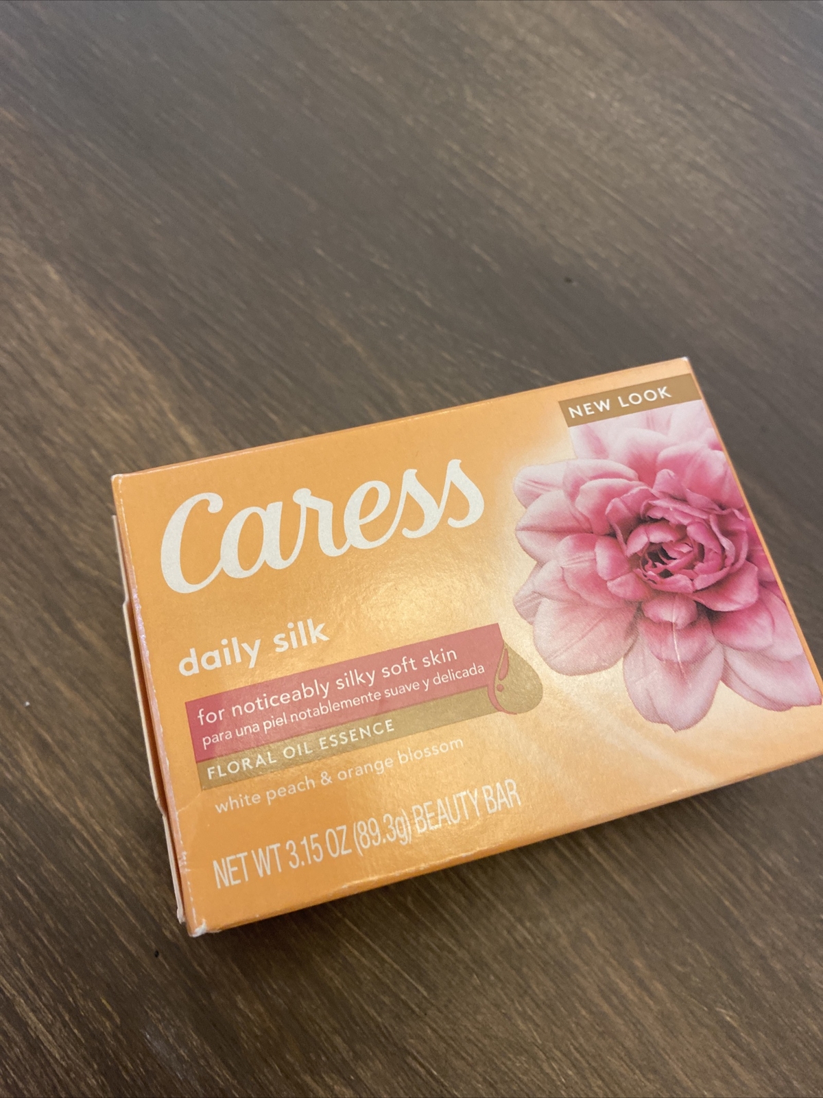 Caress Daily Silk White Peach & Orange Blossom Floral Bath Bar Soap 3.15 Oz