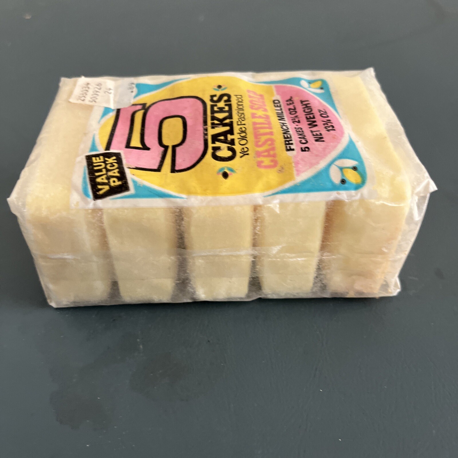 VTG 5 Cakes Ye Olde Fashioned FRENCH MILLED SOAP 2 3/4 Oz/each Yellow Durham USA
