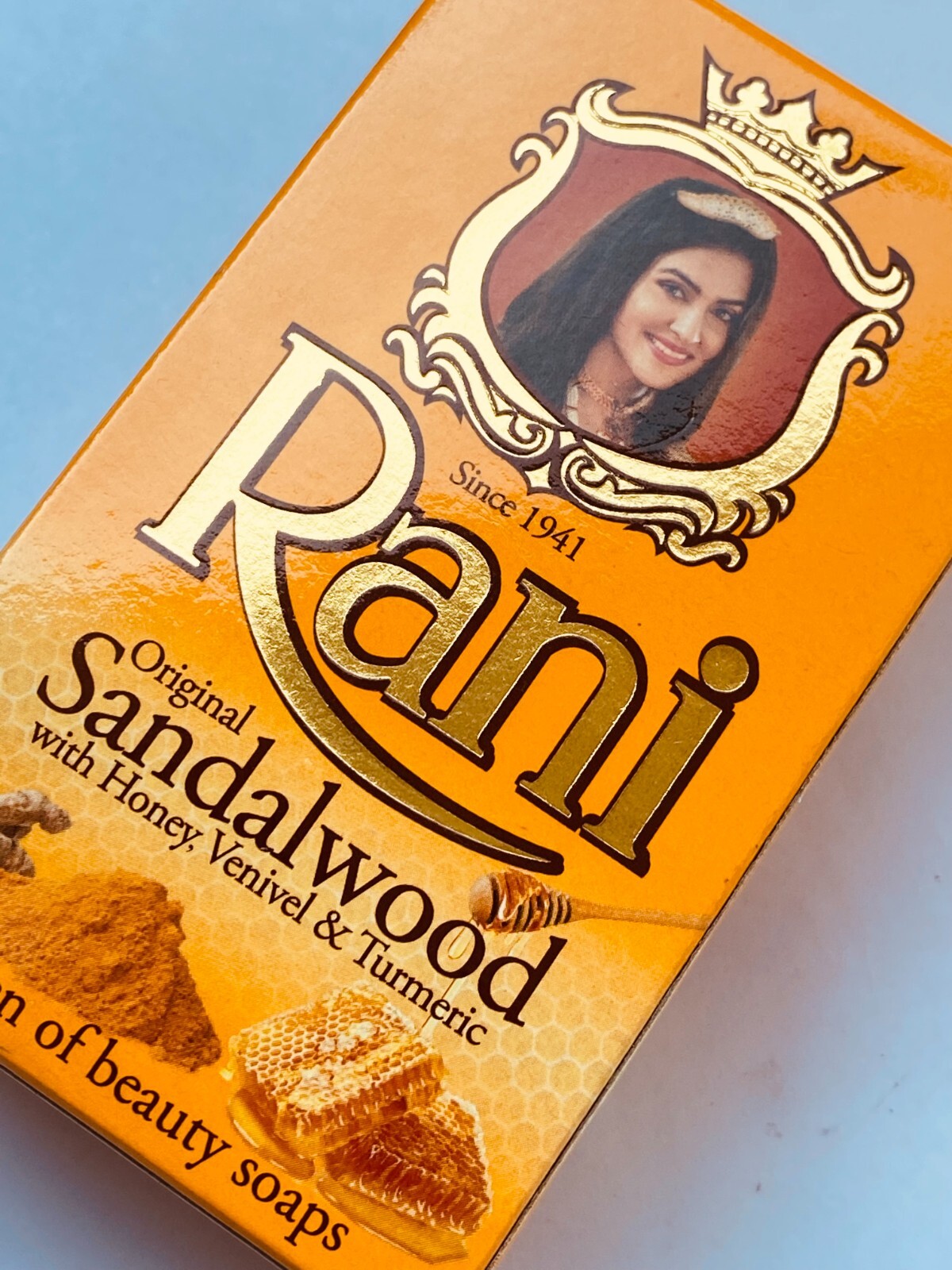Ceylon Rani Ayurvedic Red Sandalwood Soap Pure Natural from 90g Queen of Beauty
