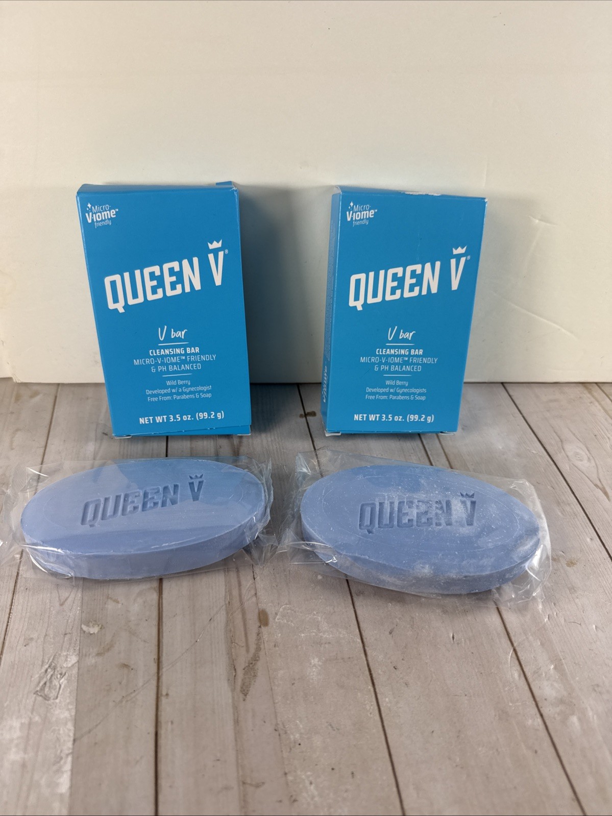 Queen V, Cleansing Bar V Bar WILD BERRY pH Balanced Soap 3.5oz Sealed Pack of 2