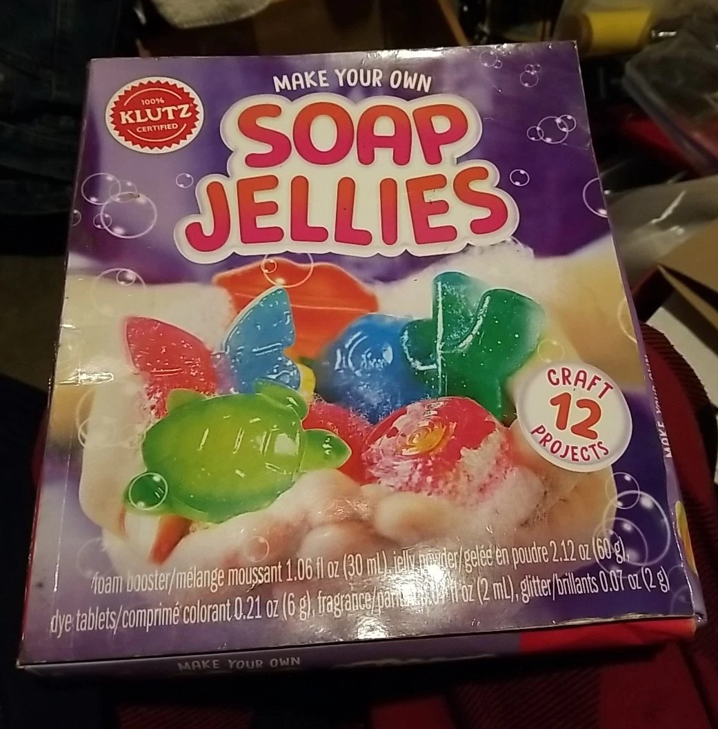 Klutz Make Your own Soap Jellies