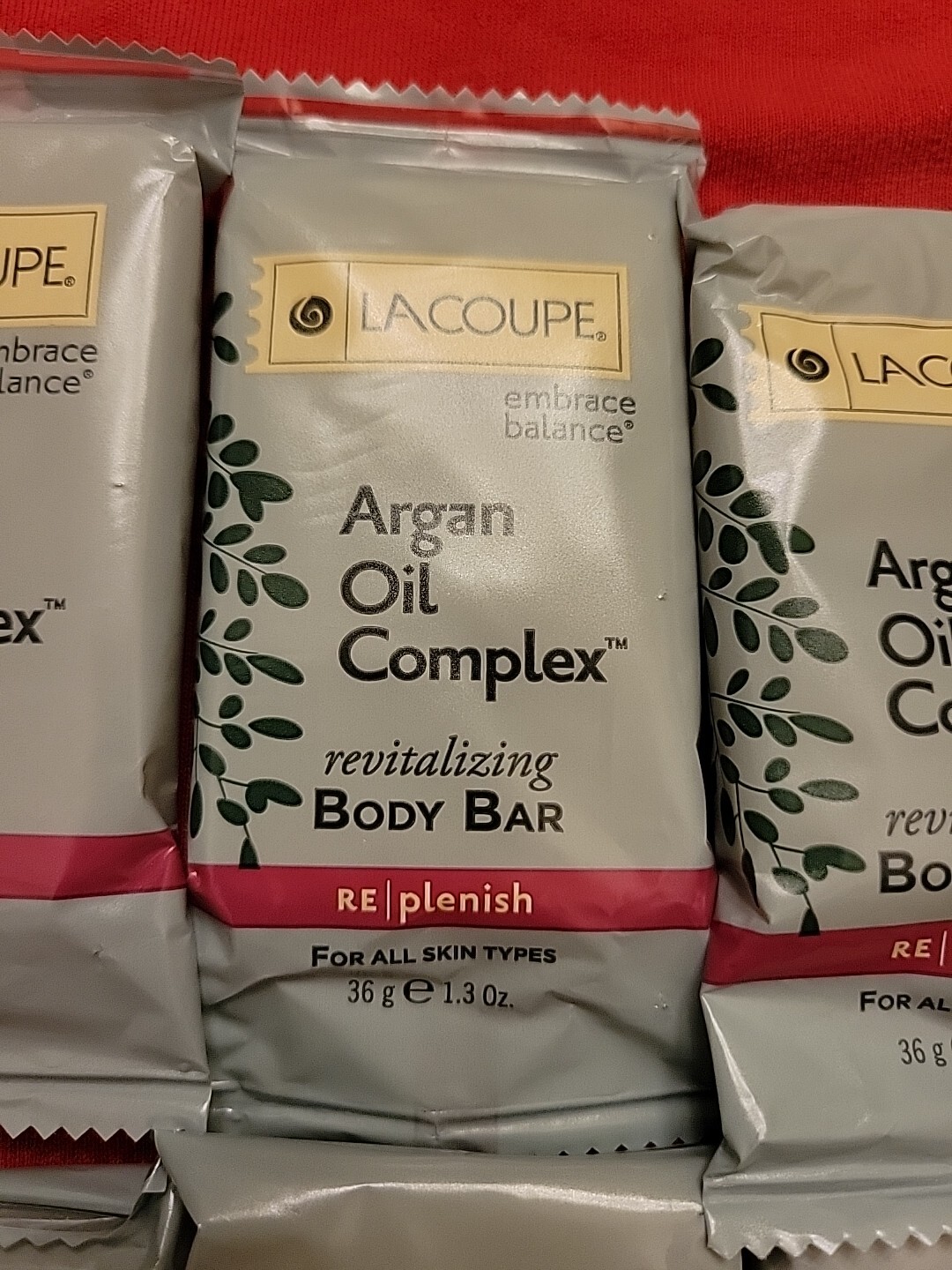 LOT of 20 – LACOUPE ‘ARGAN OIL COMPLEX’ Revitalizing FACIAL BAR SOAP 1.3 Oz
